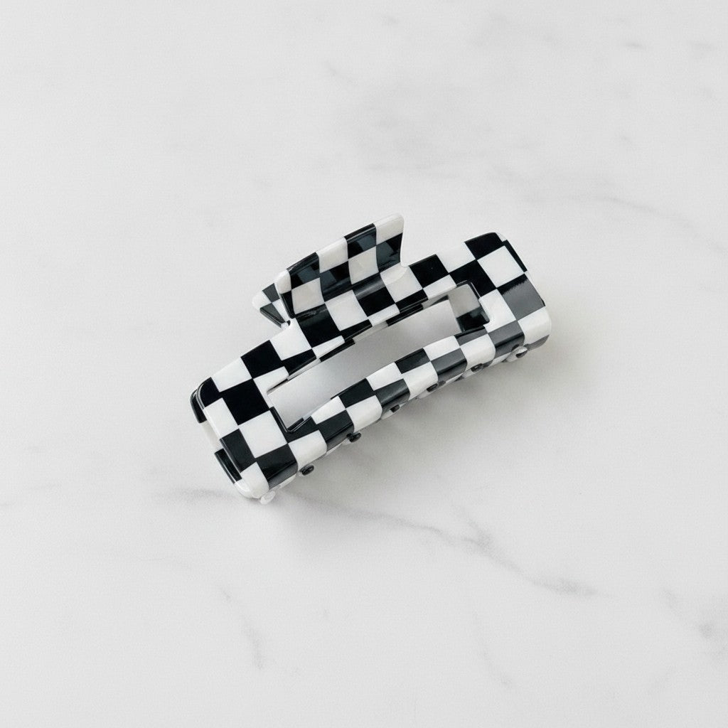 Hair Claw Clip - Black & White Check 10.5cm – hair accessories (view 3)