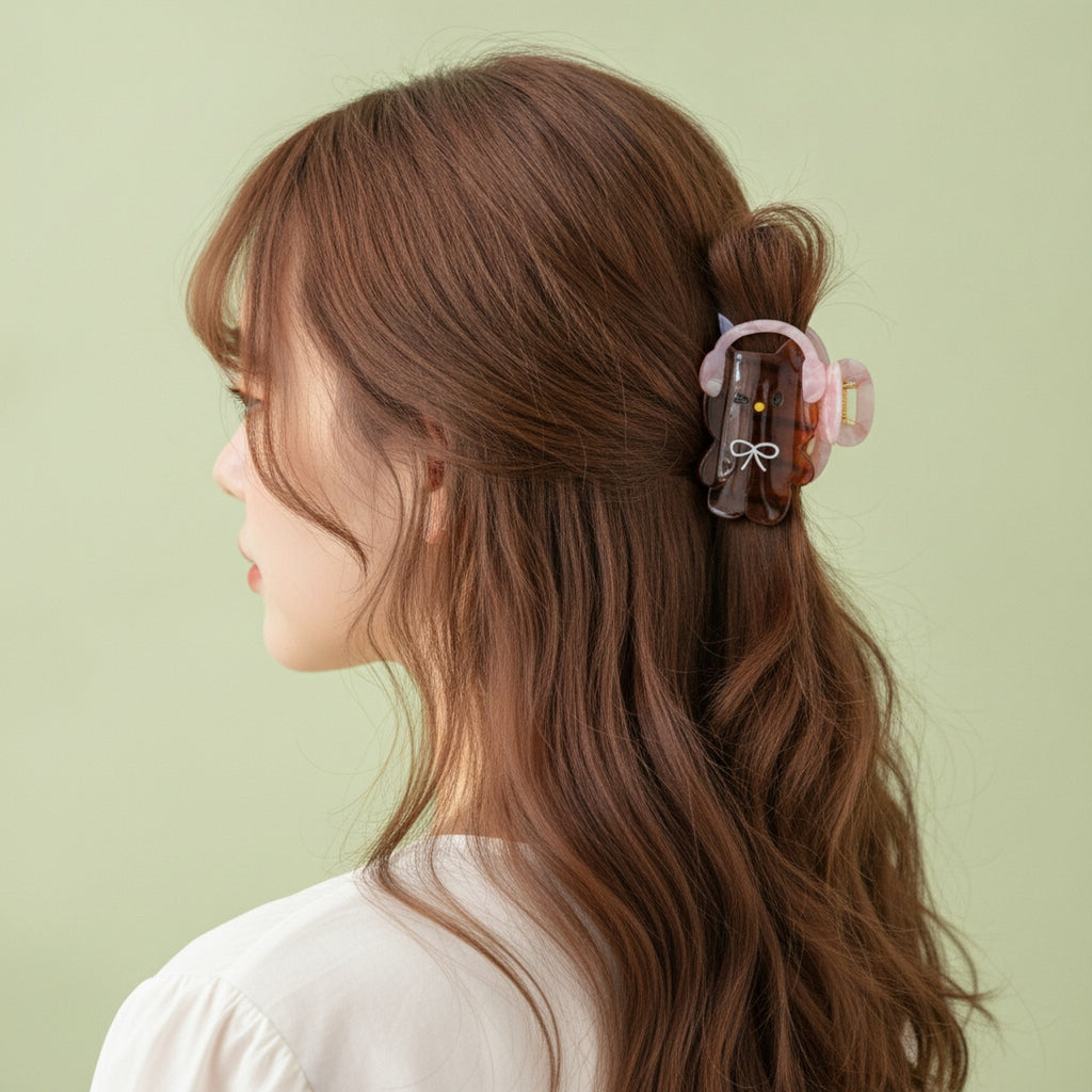 Chocolate Bear Hair Claw With Pink Bow – hair accessories (view 2)