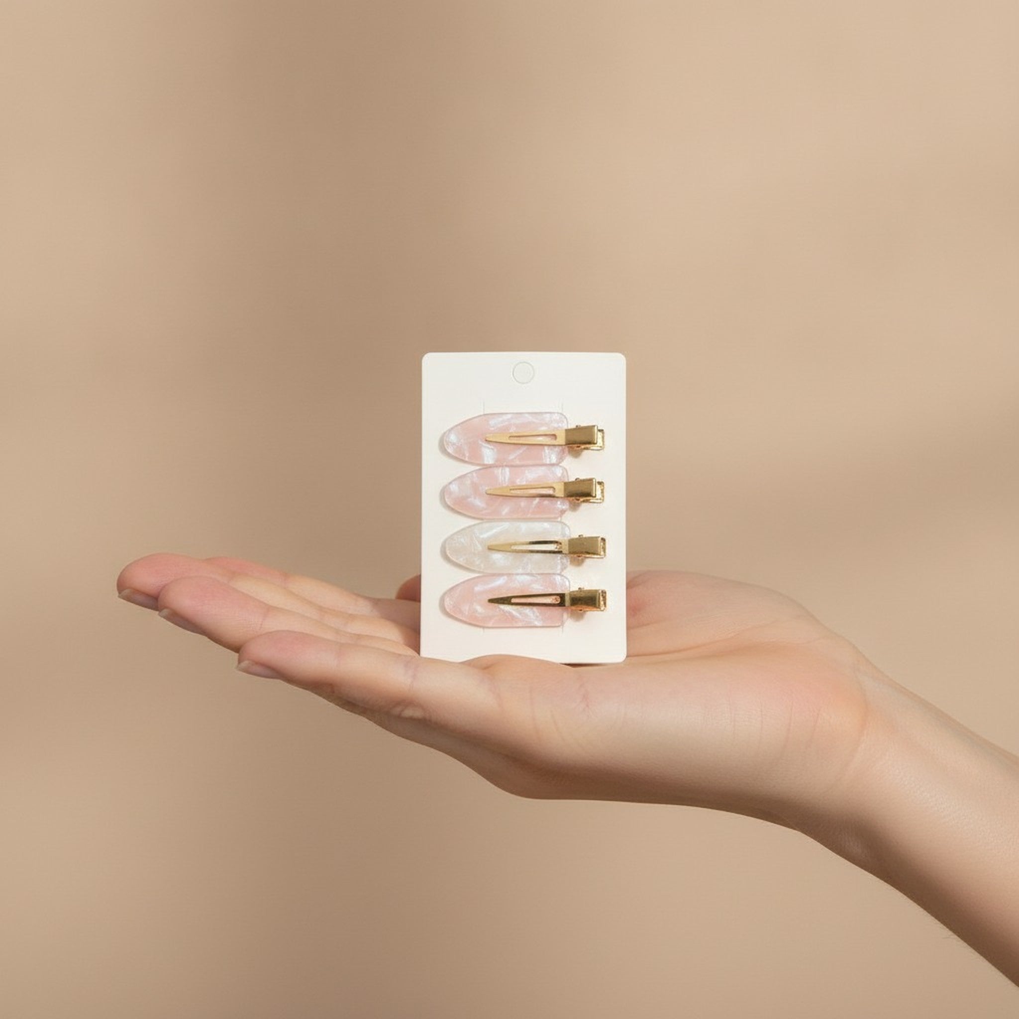 Iridescent Oval Hair Clip Set – hair accessories (view 3)