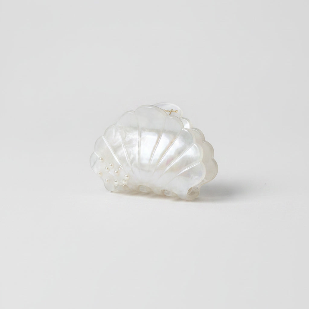 Pearl Beaded Shell Hair Claw Clip – hair accessories (view 1)