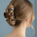 Tortoiseshell Brown Hair Claw Clip – hair accessories (view 2)