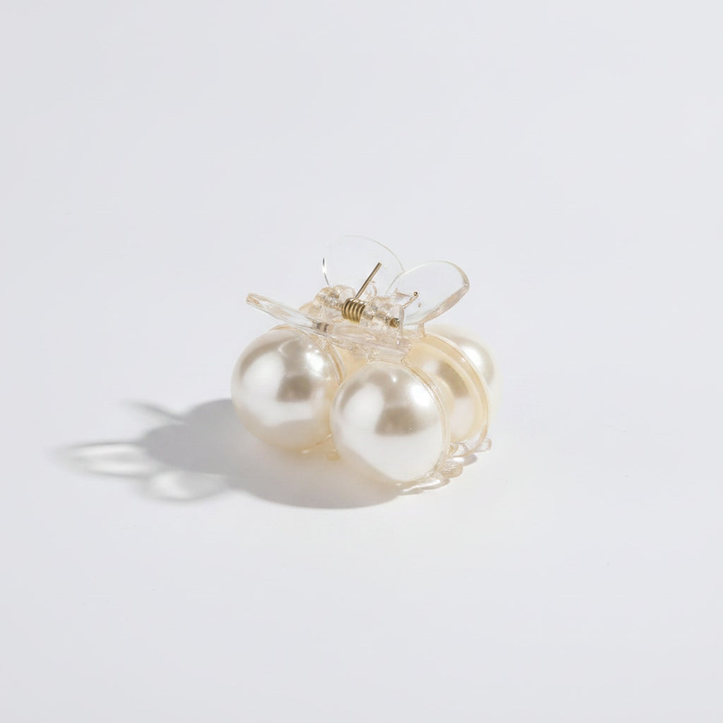 Pearl Butterfly Hair Claw Clip – hair accessories (view 1)
