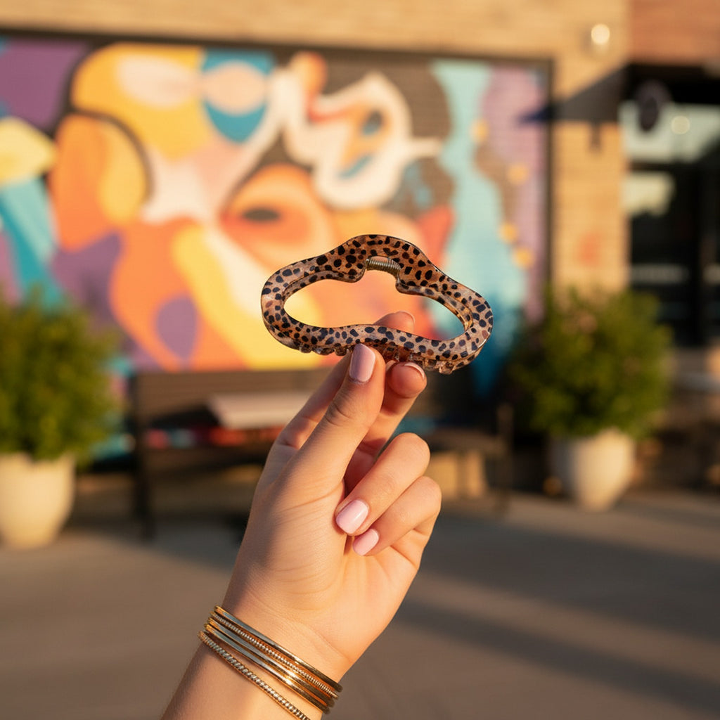 Leopard Print Tortoiseshell Hair Claw Clip - Leopard Print - Acetate Cloud Claw Clip #2 – hair accessories (view 3)