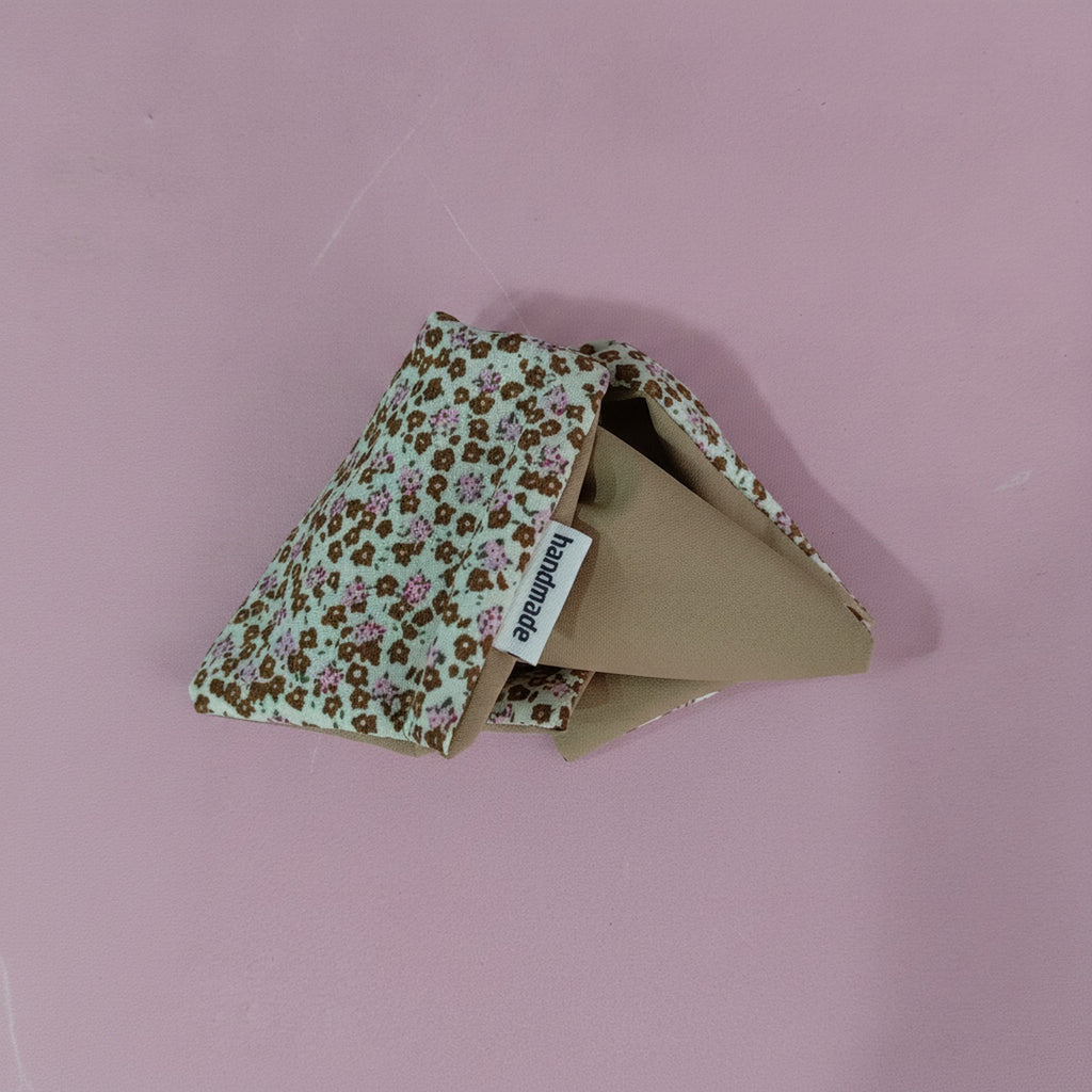 Floral Hair Claw Clip Mint Green – hair accessories (view 2)