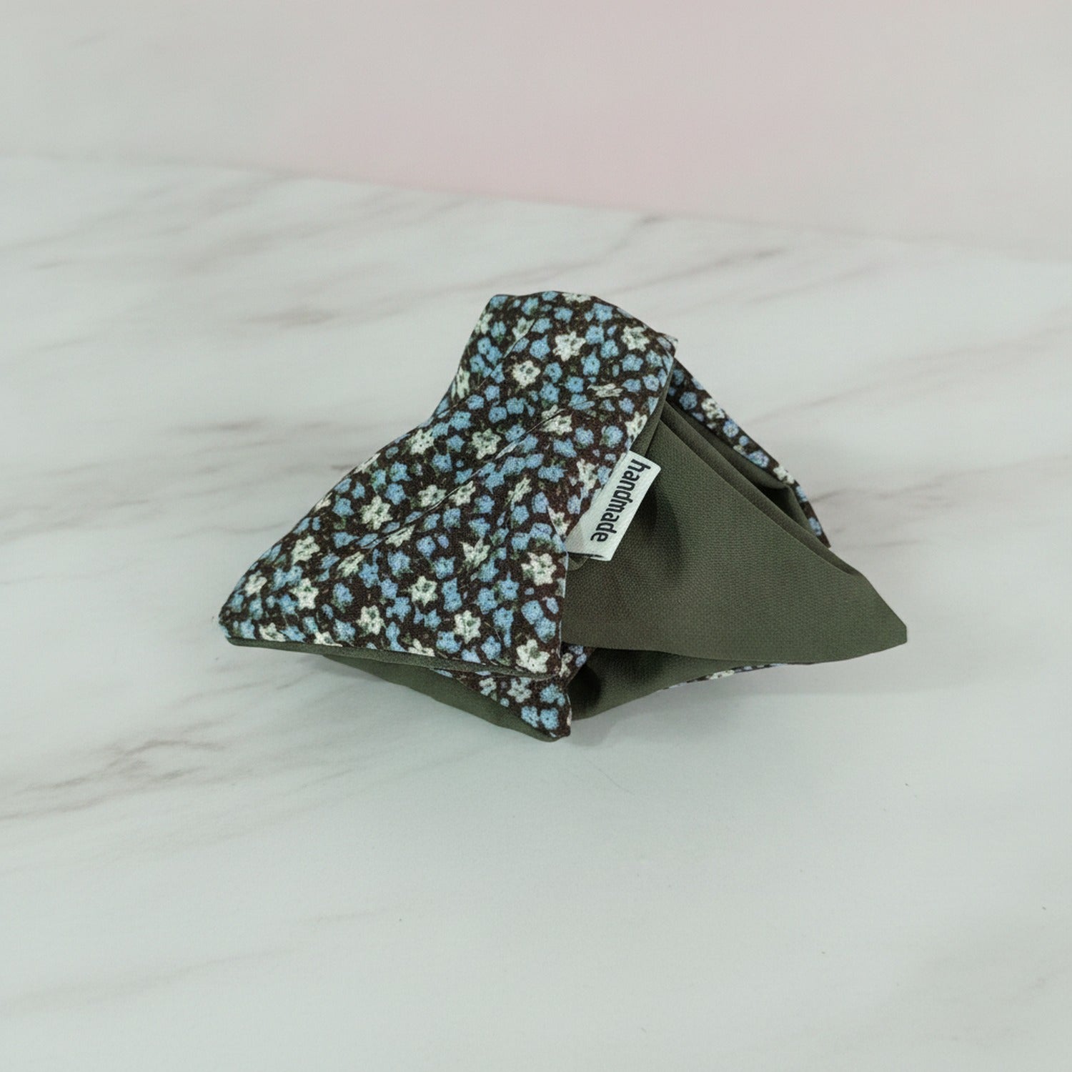 Floral Claw Hair Clip - Blue Blossom