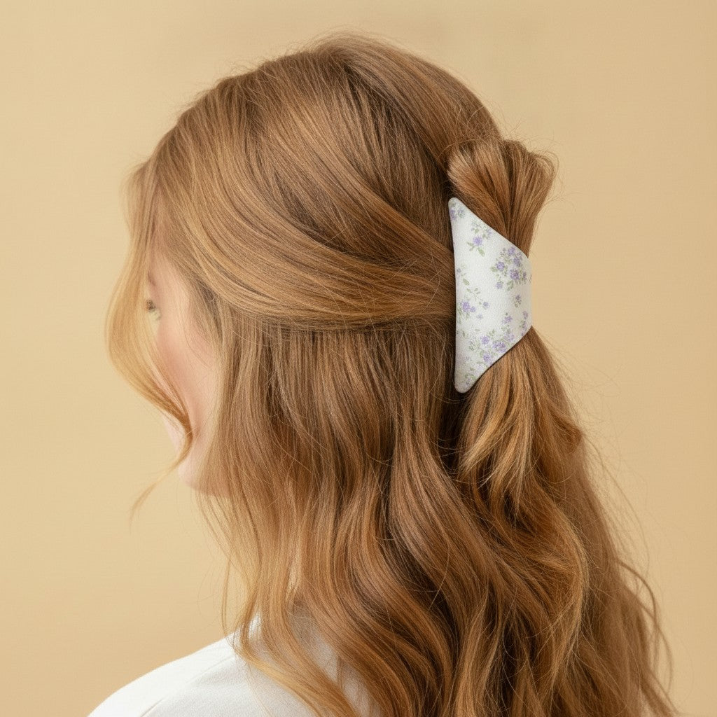 Lavender Floral Claw Hair Clip – hair accessories (view 3)