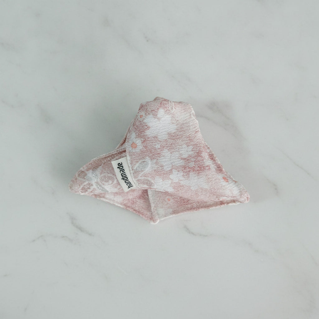 Dusty Rose Tie-Dye Textured Hair Claw – hair accessories (view 2)