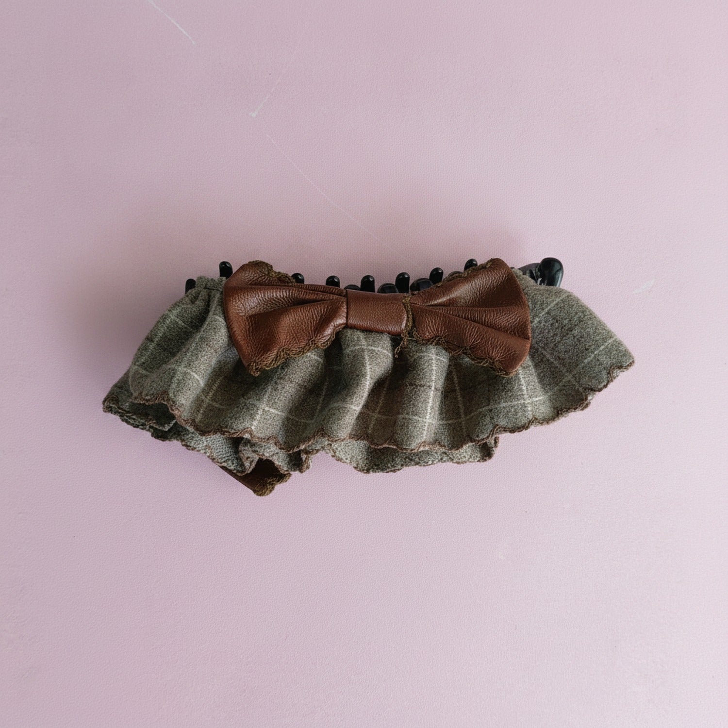 Wool Hair Claw With Brown Leather Bow