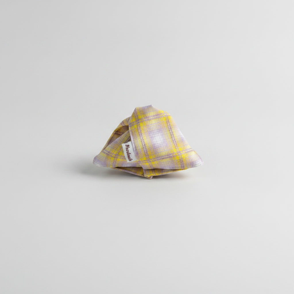 Yellow Plaid Textured Hair Claw Clip – hair accessories (view 1)