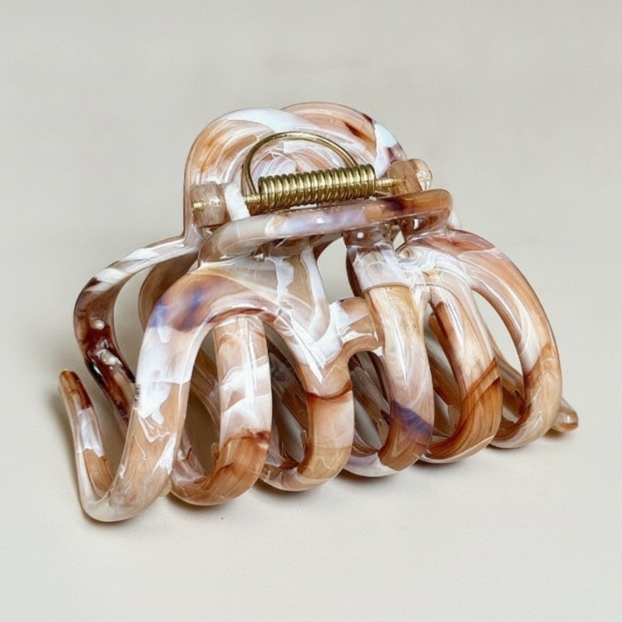 Marbled Acrylic Hair Claw Clip – hair accessories (view 1)