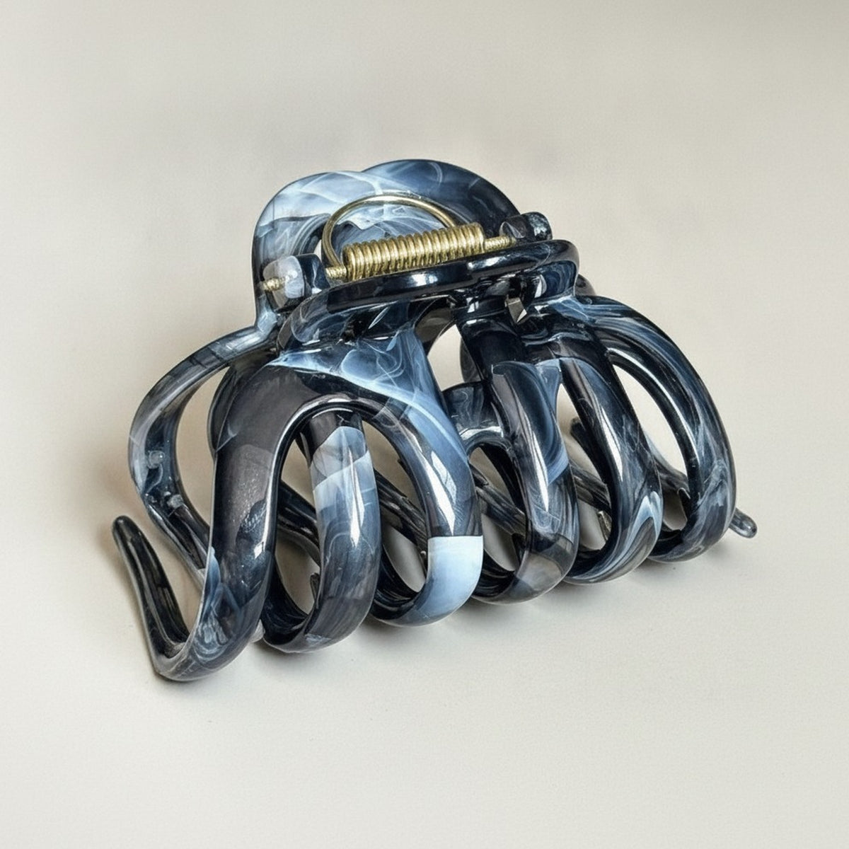 Marbled Acrylic Hair Claw Clip – hair accessories (view 2)