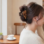 Fashionable Large Hair Claw Clip – hair accessories (view 2)