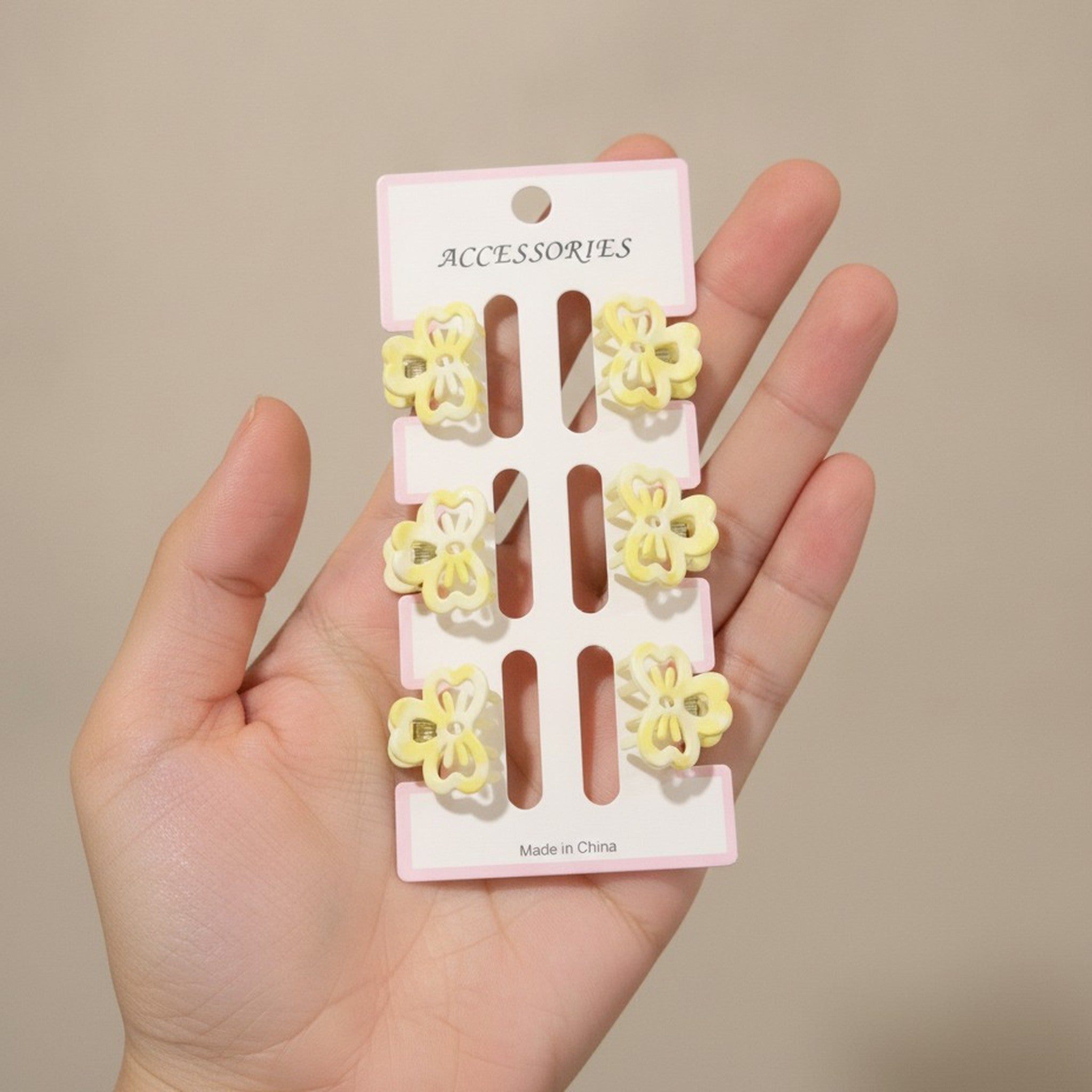 Adorable Mini Flower Hair Clips Set – hair accessories (view 6)