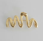 Gold Wavy Hair Claw Clip – hair accessories (view 1)