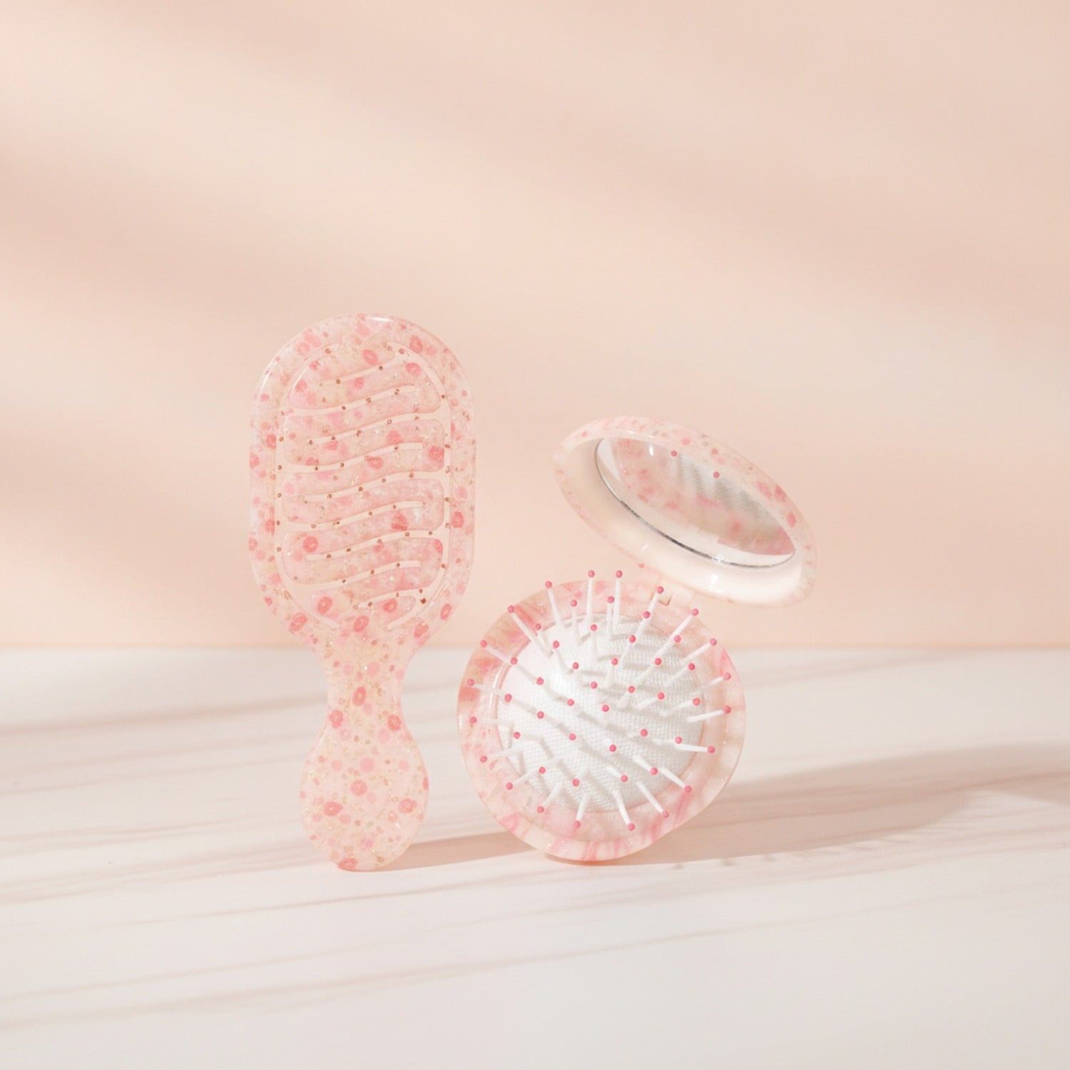 Golden Pearl Hairbrush Mirror Bow Set