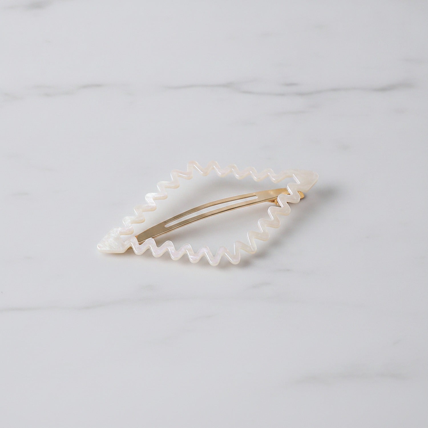 Wavy Pearl Beaded Headband
