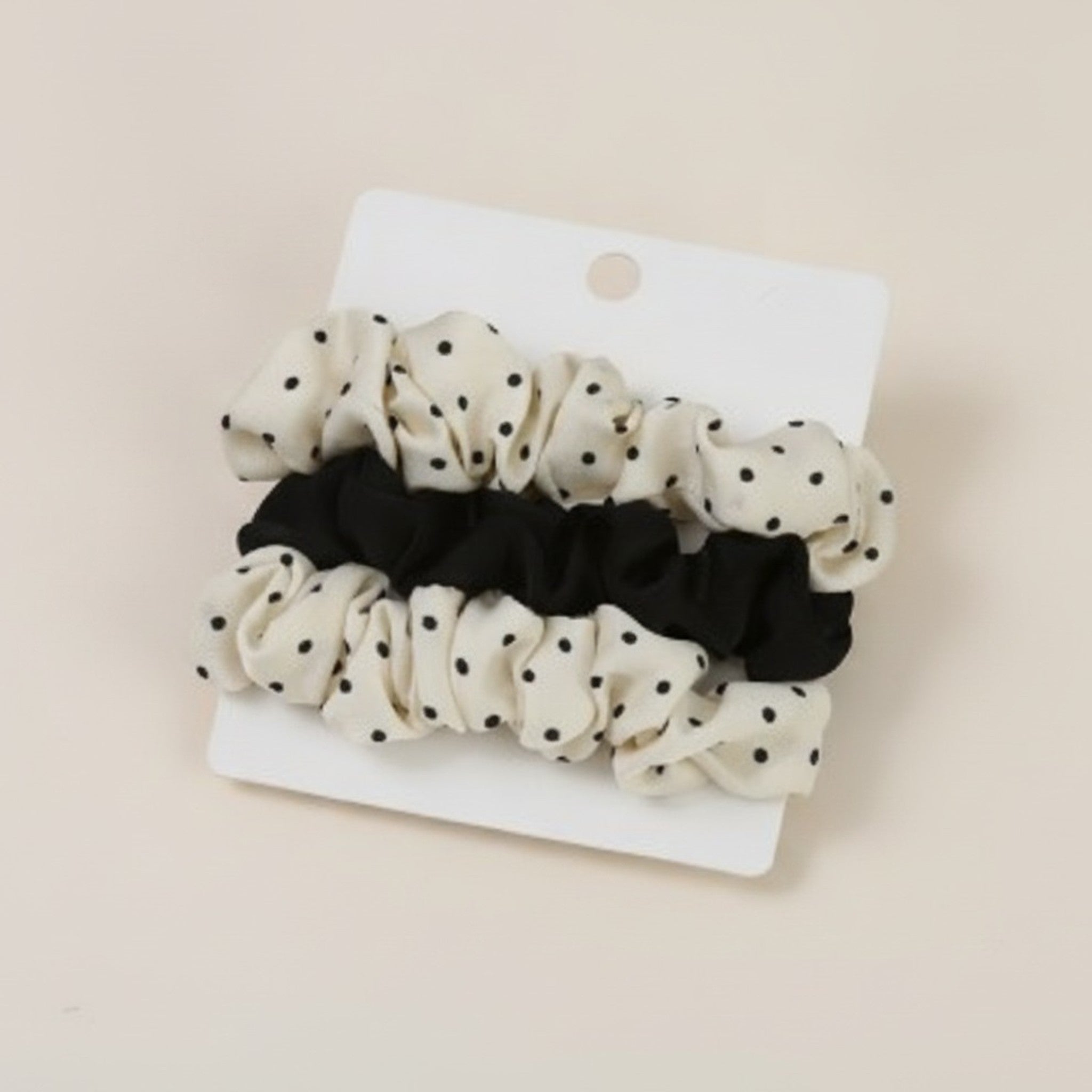 Chic Polka Dot Scrunchie Set – hair accessories (view 3)