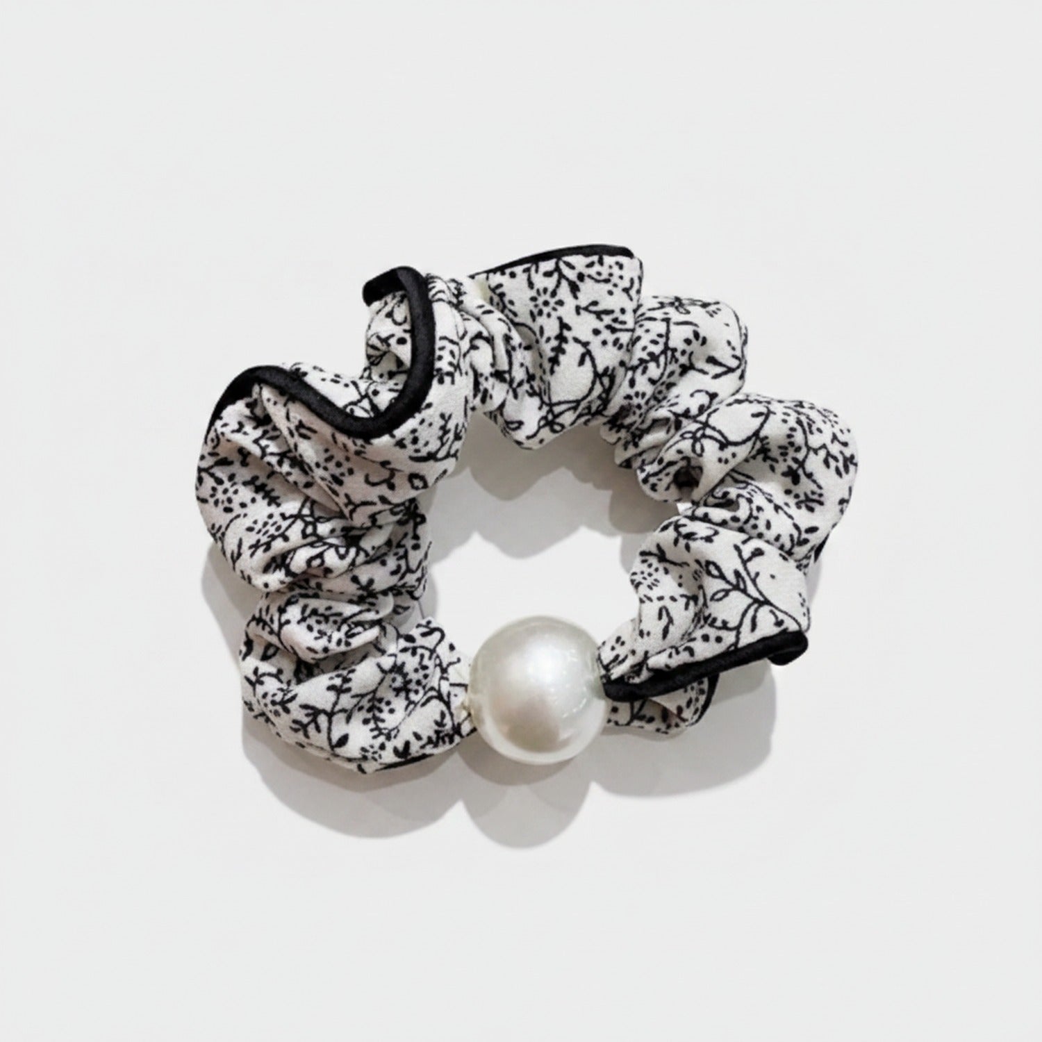 Pearl Floral Scrunchie Black White Pattern