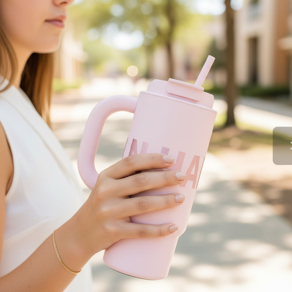 Insulated Tumbler Cup With Handle - Cherry Blossom Pink Handle 1000ml – novelty & toys (view 3)