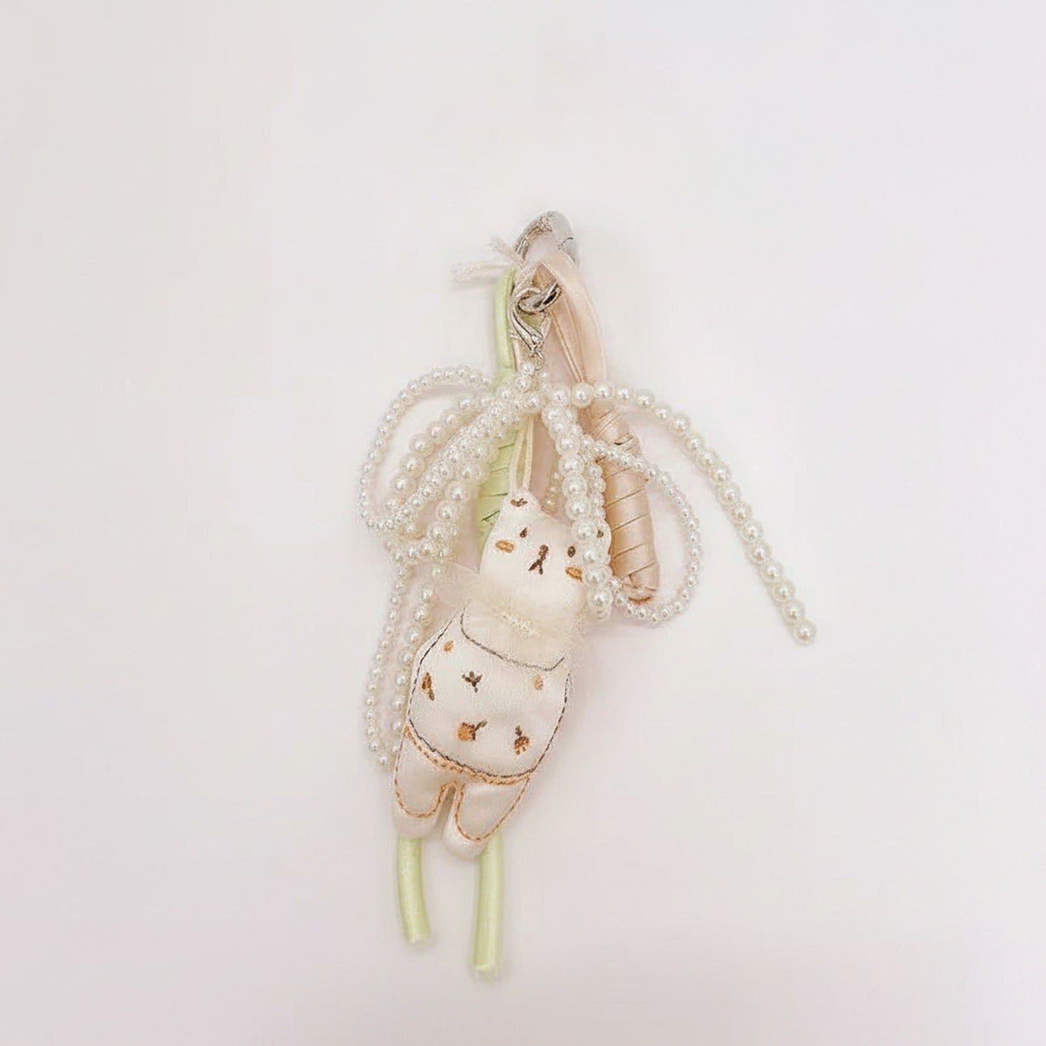 Pearl Beaded Cute Bunny Acrylic Keyring