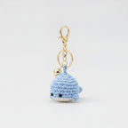 Crocheted whale keychain - Blue – novelty & toys (view 1)