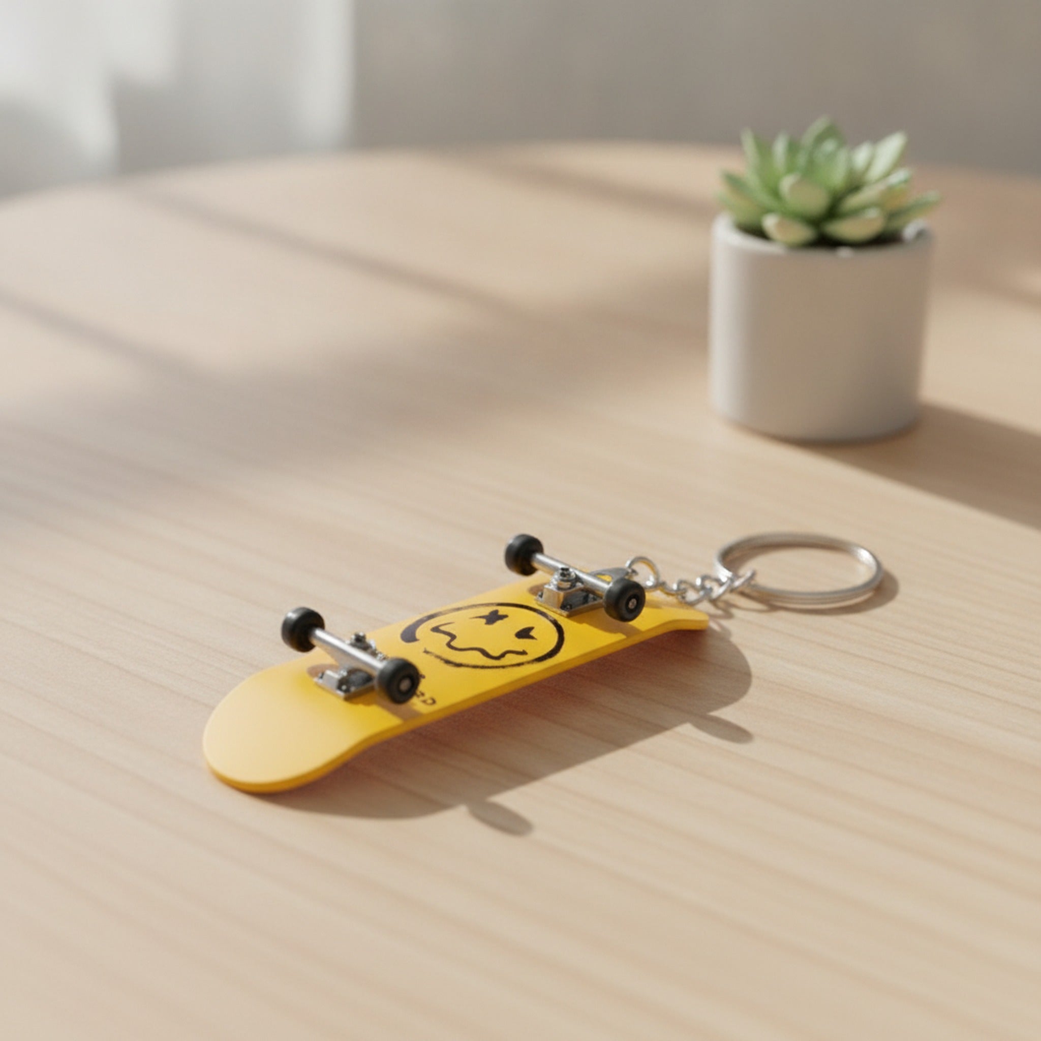 Finger skateboard keychain - Type 1 – novelty & toys (view 2)