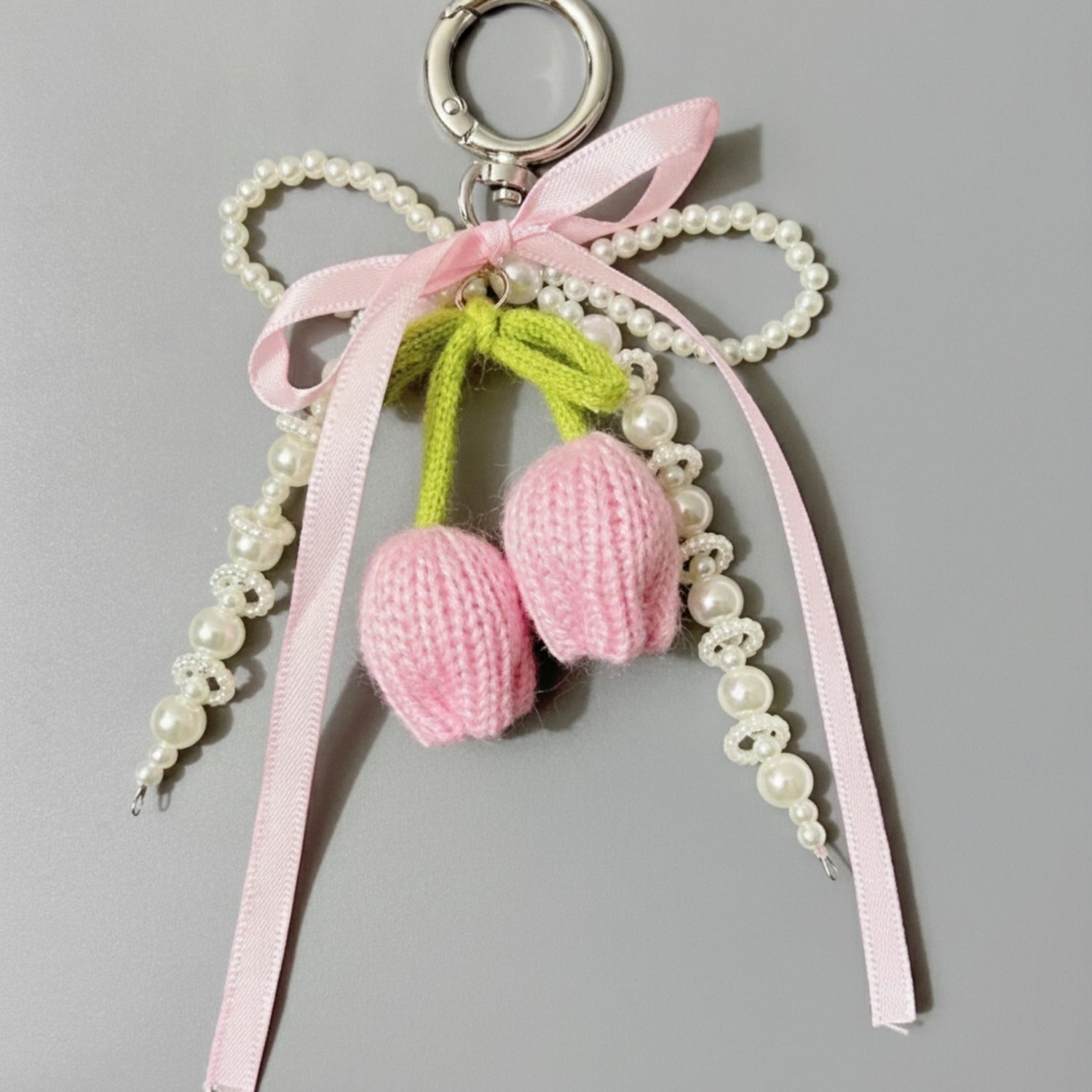 Knit Tulip Pearl Bow Keyring Charm - Style 1