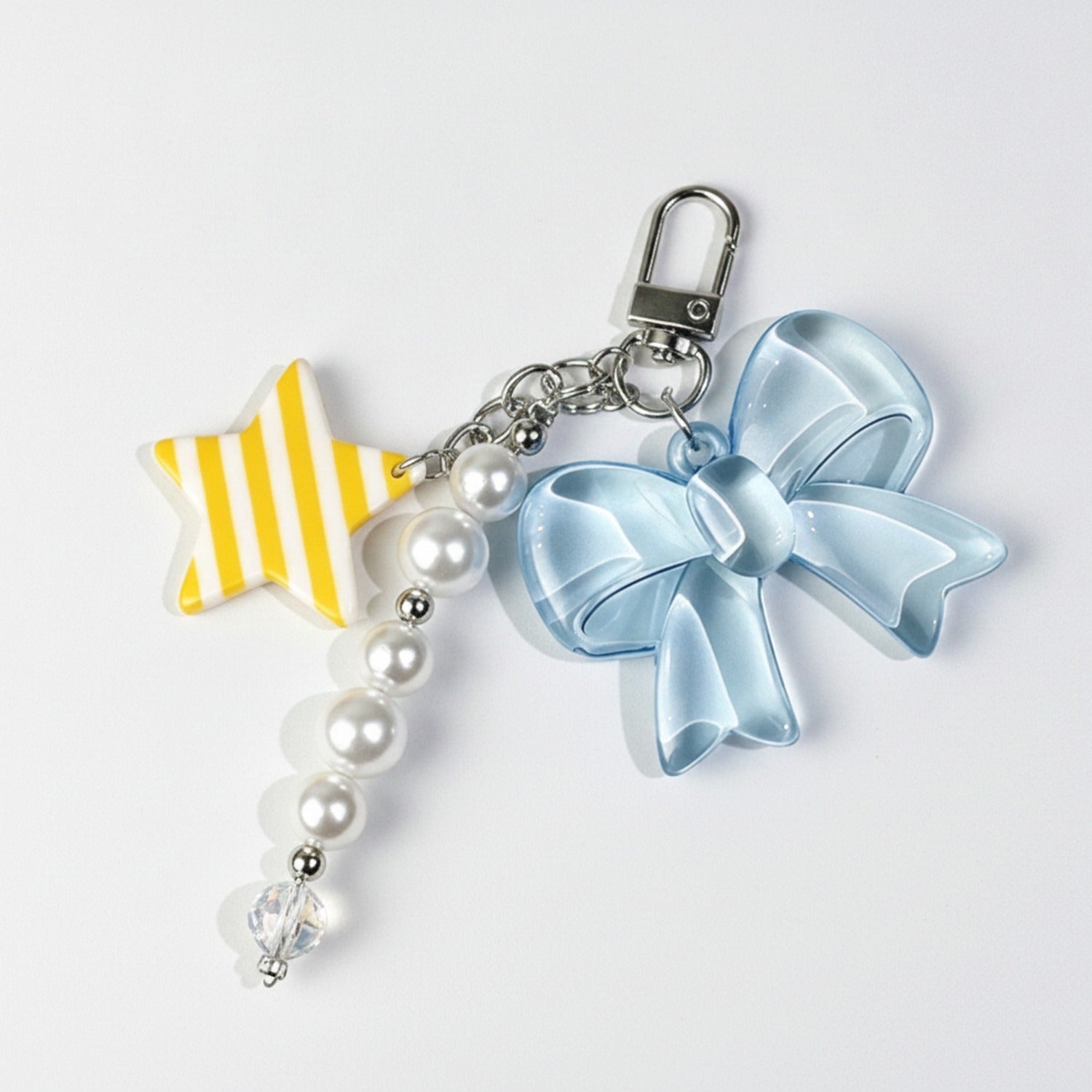 Bow Pearl Star Keychain - Style 4