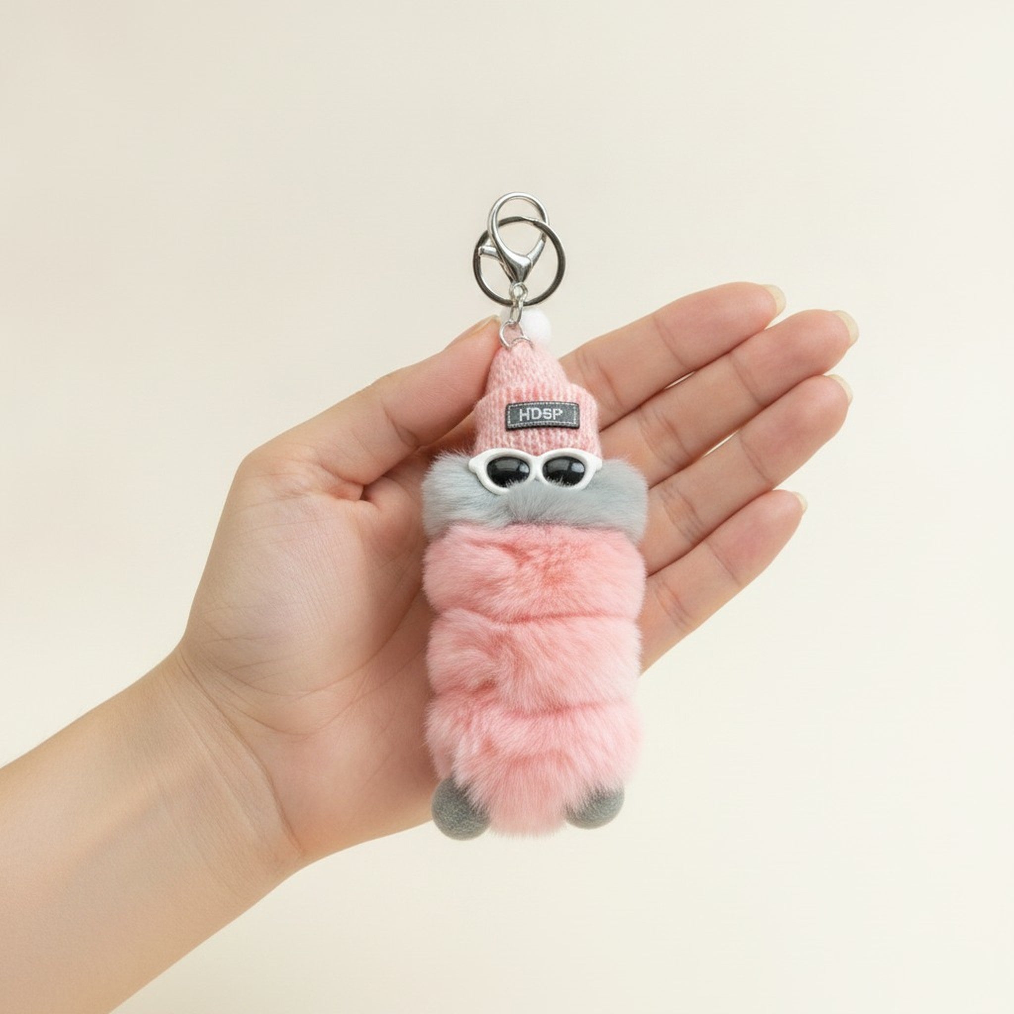 Fluffy Hat & Sunglasses Keychain – bags & wallets (view 3)