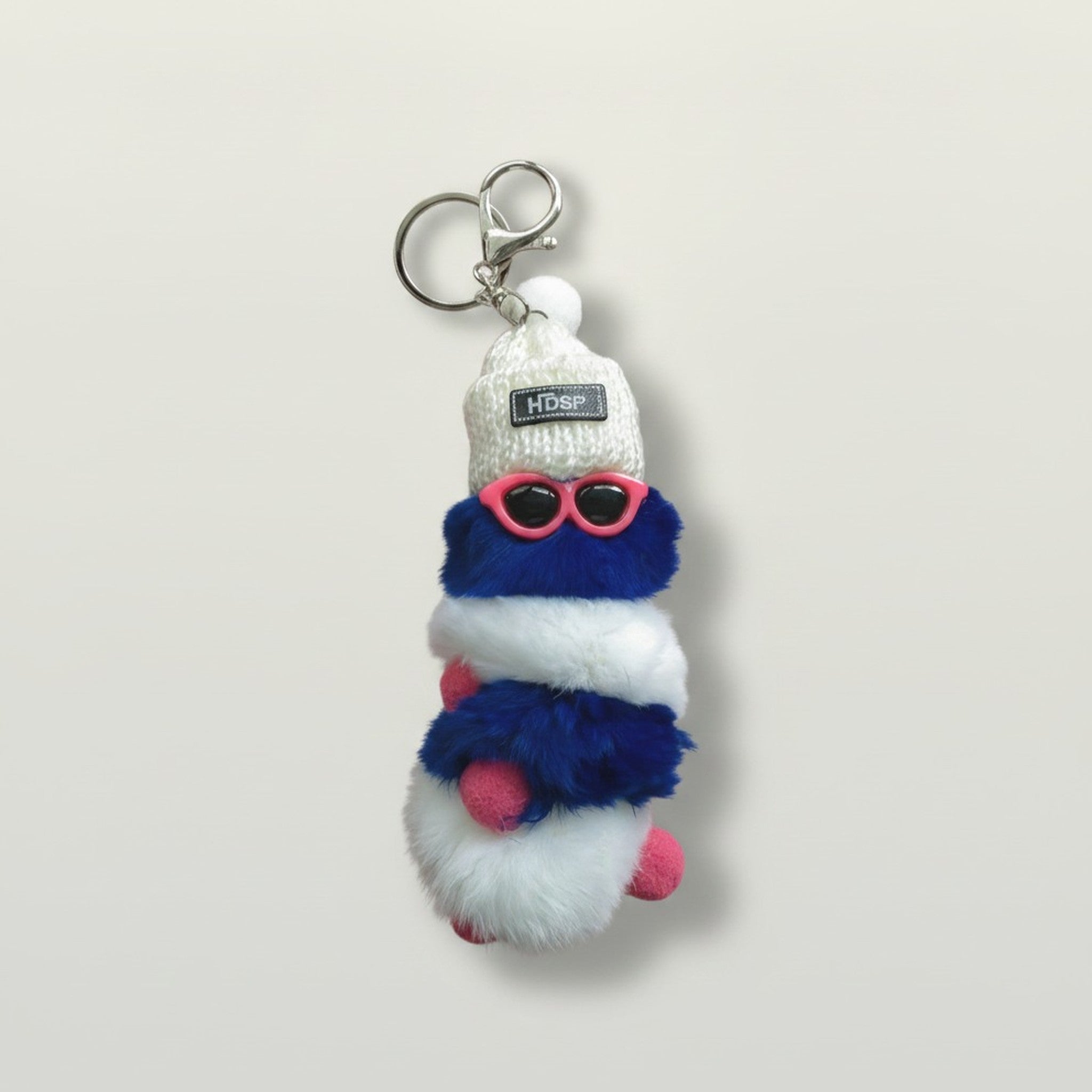 Fluffy Fur Character Keychain – bags & wallets (view 1)