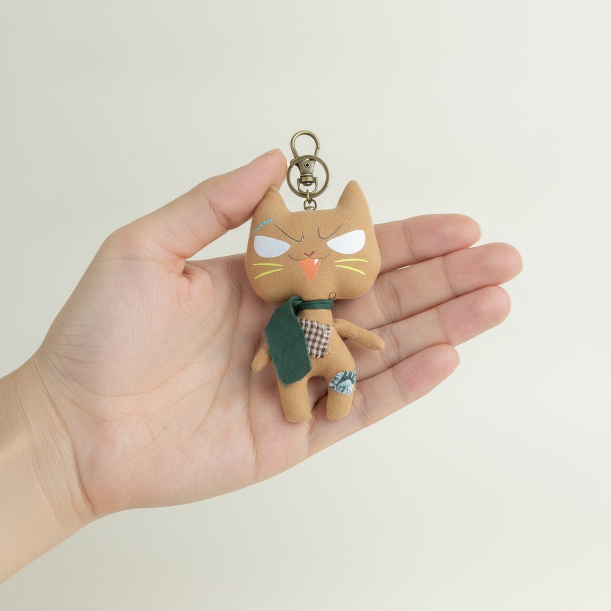 Grumpy Cat Plush Keychain – novelty & toys (view 3)