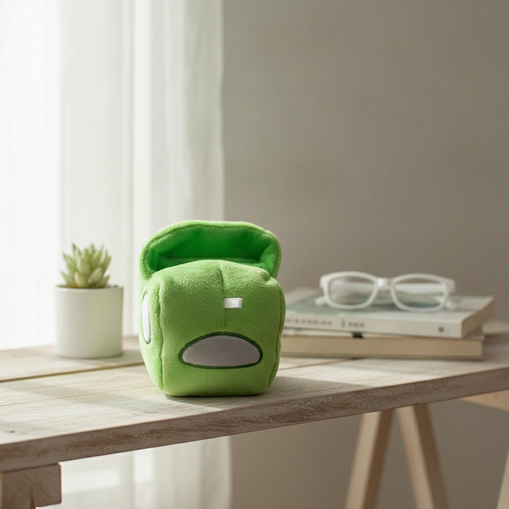 Cute Character Plush Mini Pouch – bags & wallets (view 2)