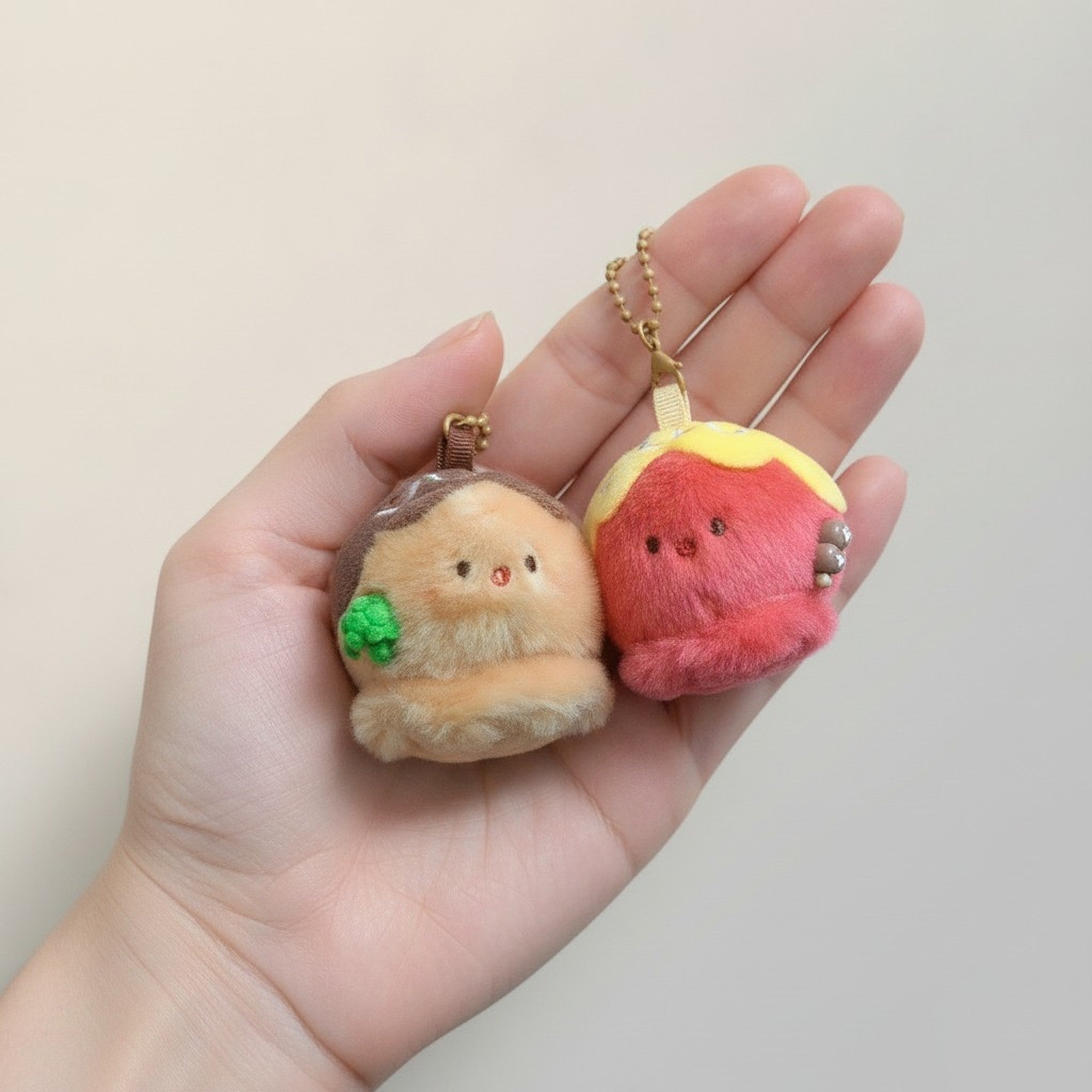Cute Takoyaki Plush Food Keychain – novelty & toys (view 3)