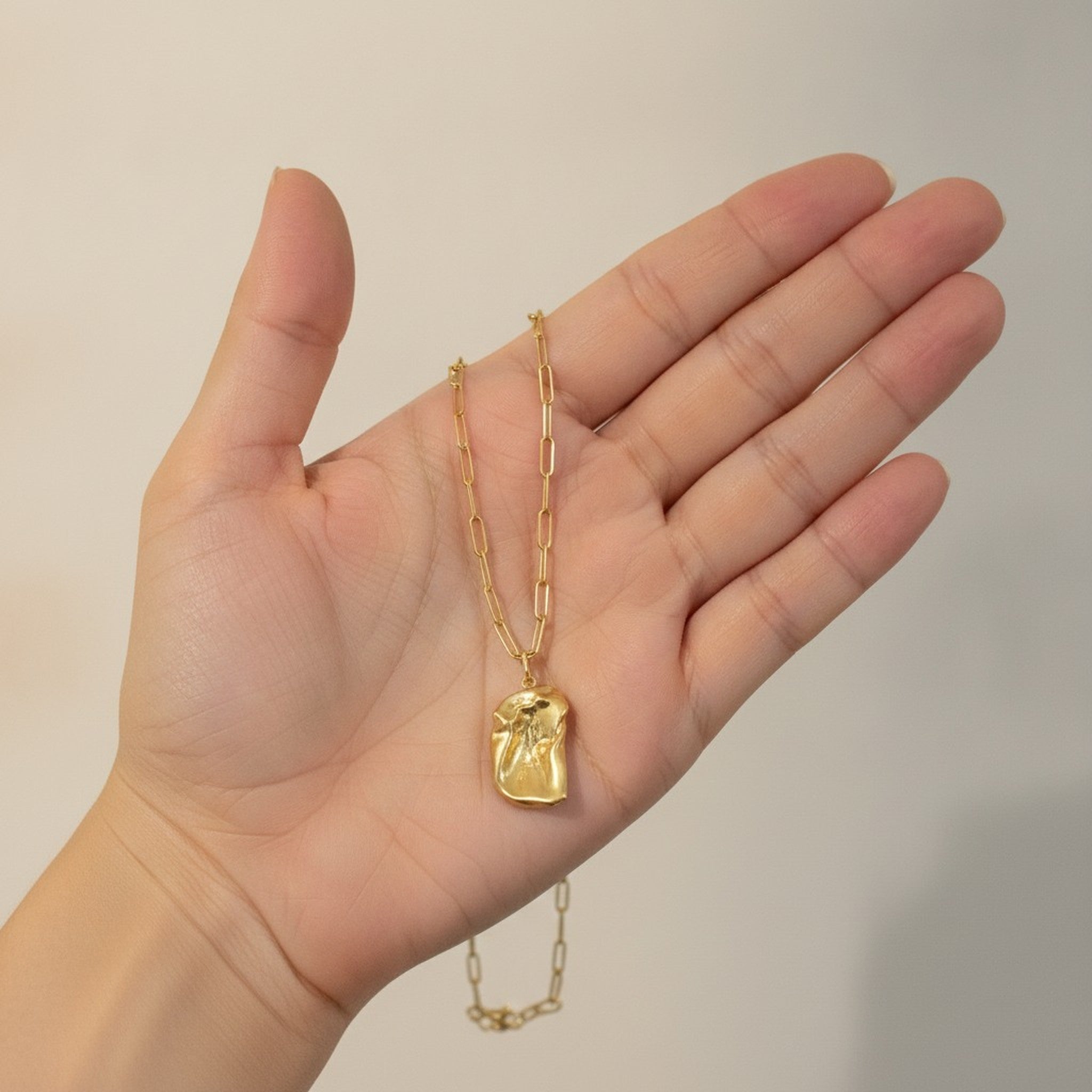 Irregular Pendant Paperclip Chain Necklace – jewelry (view 3)