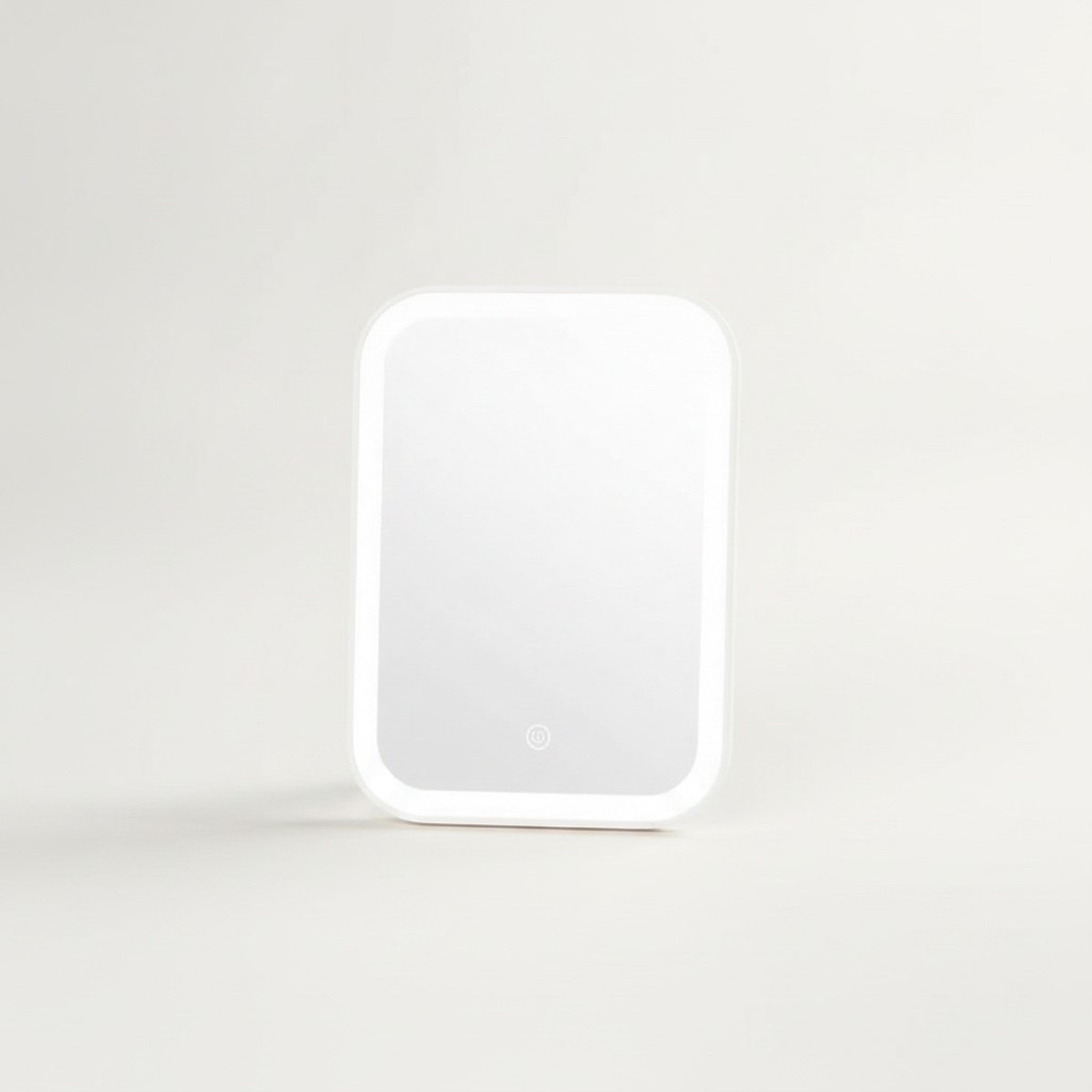 Smart Touch LED Makeup Mirror – Korean beauty tool (view 5)