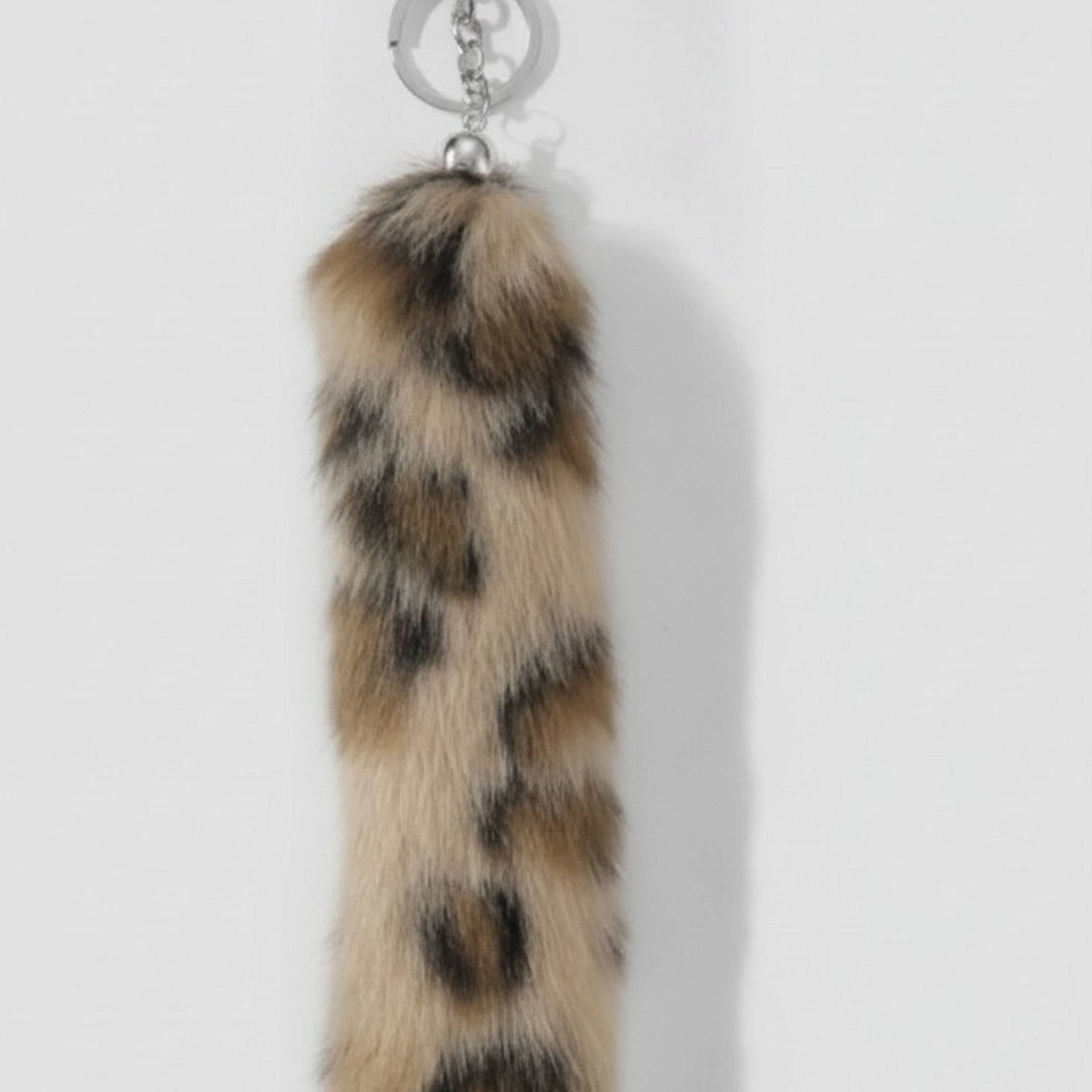 Chic Patterned Faux Fur Keychain – bags & wallets (view 2)