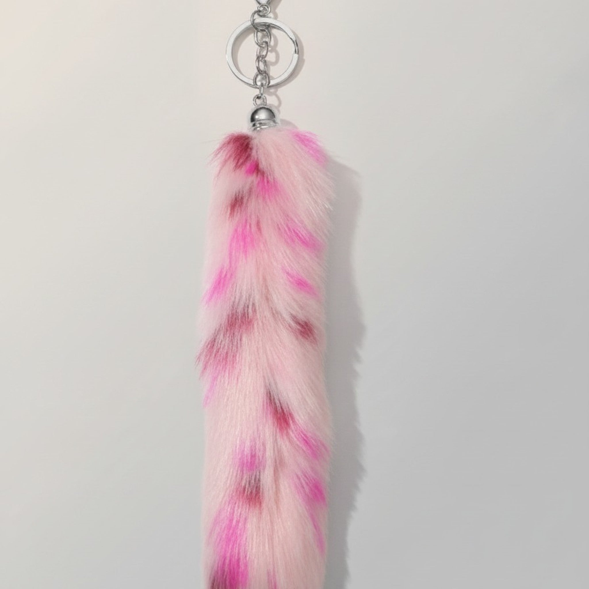 Chic Patterned Faux Fur Keychain – bags & wallets (view 3)