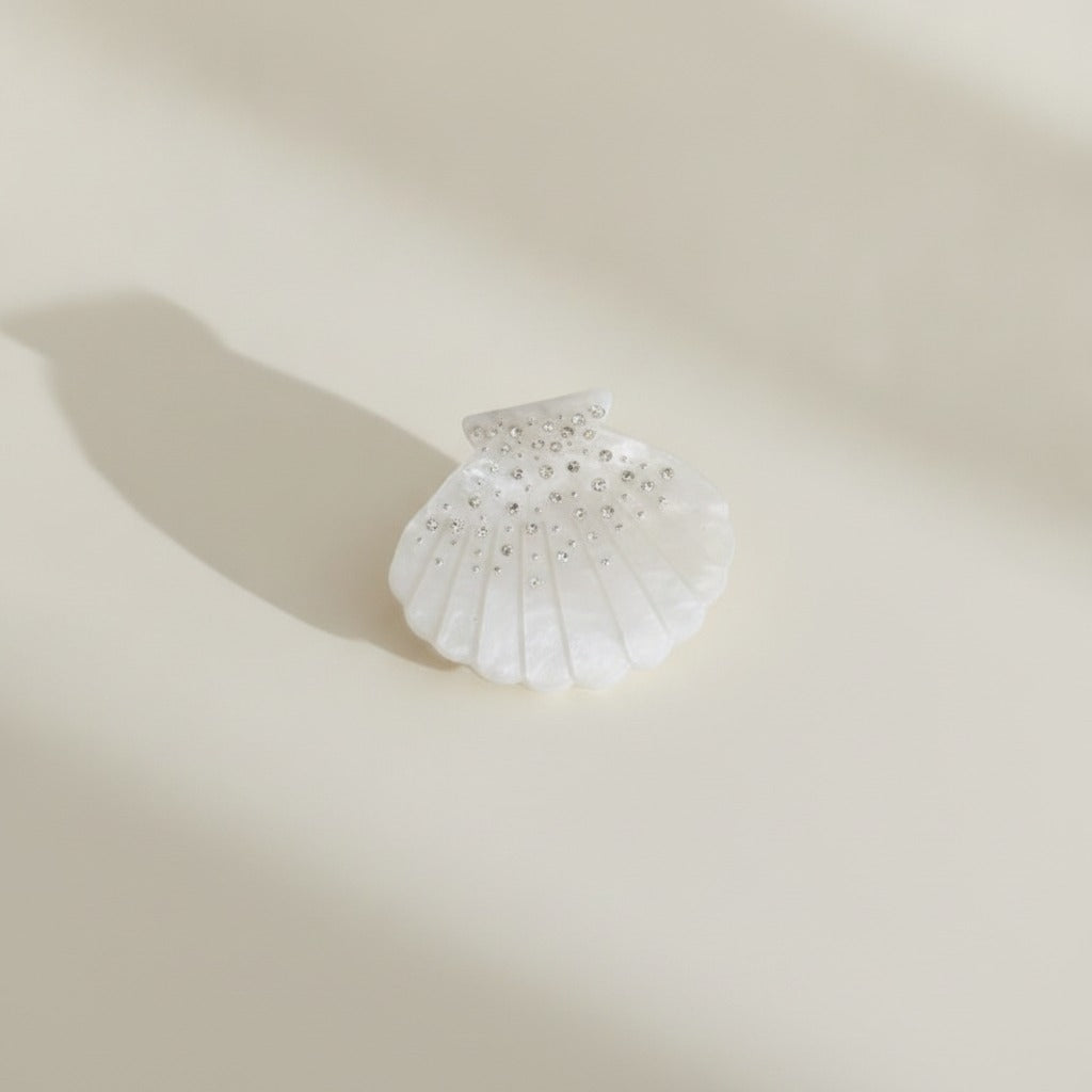 Sparkling Seashell Mini Hair Clip – hair accessories (view 2)
