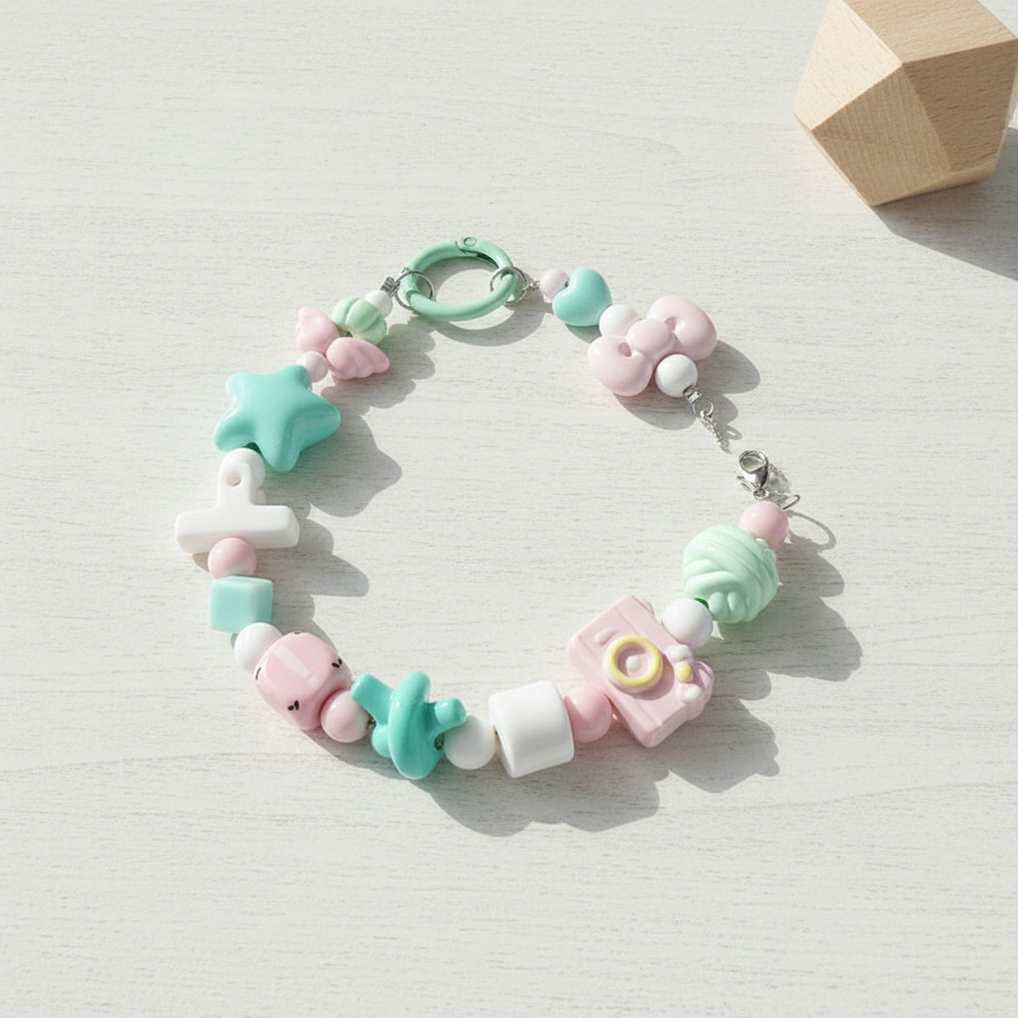 Dopamine Beaded Phone Charm Strap - Green Powder – tech (view 2)