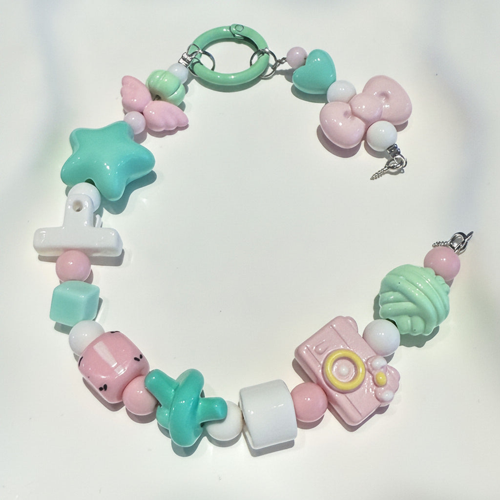 Dopamine Beaded Phone Charm Strap - Green Powder – tech (view 1)