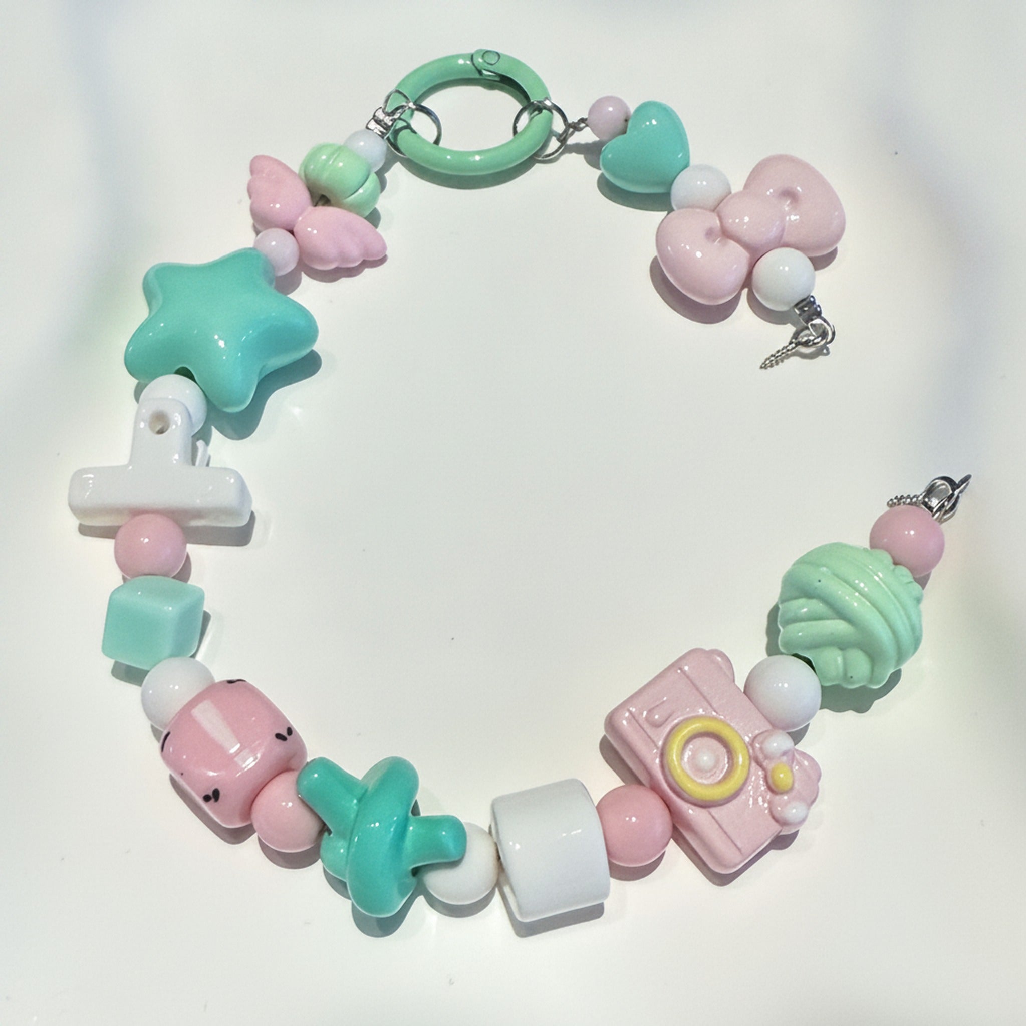 Dopamine Beaded Phone Charm Strap - Green Powder – tech (view 1)