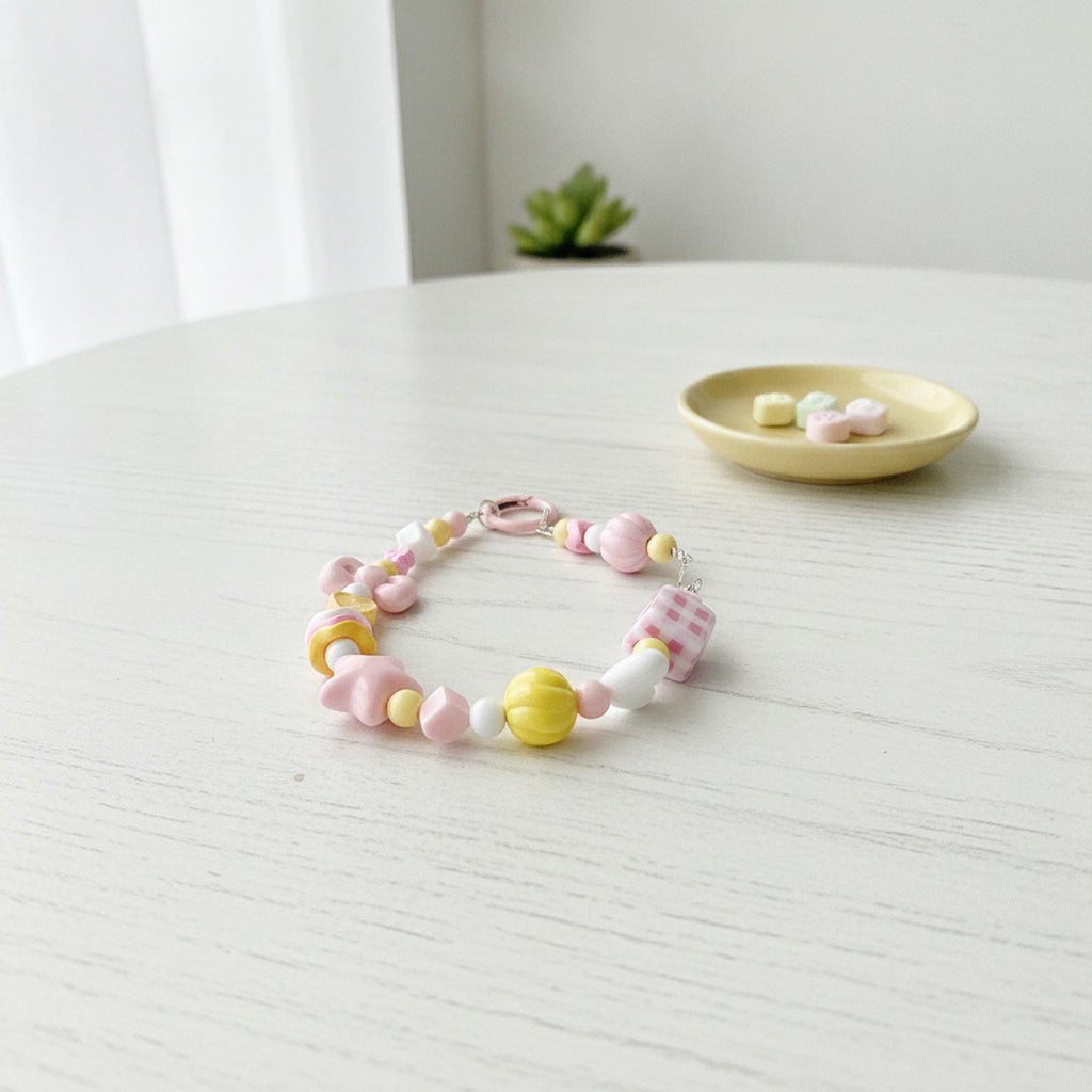 Dopamine Beaded Phone Charm Strap - Pale Yellow – tech (view 2)