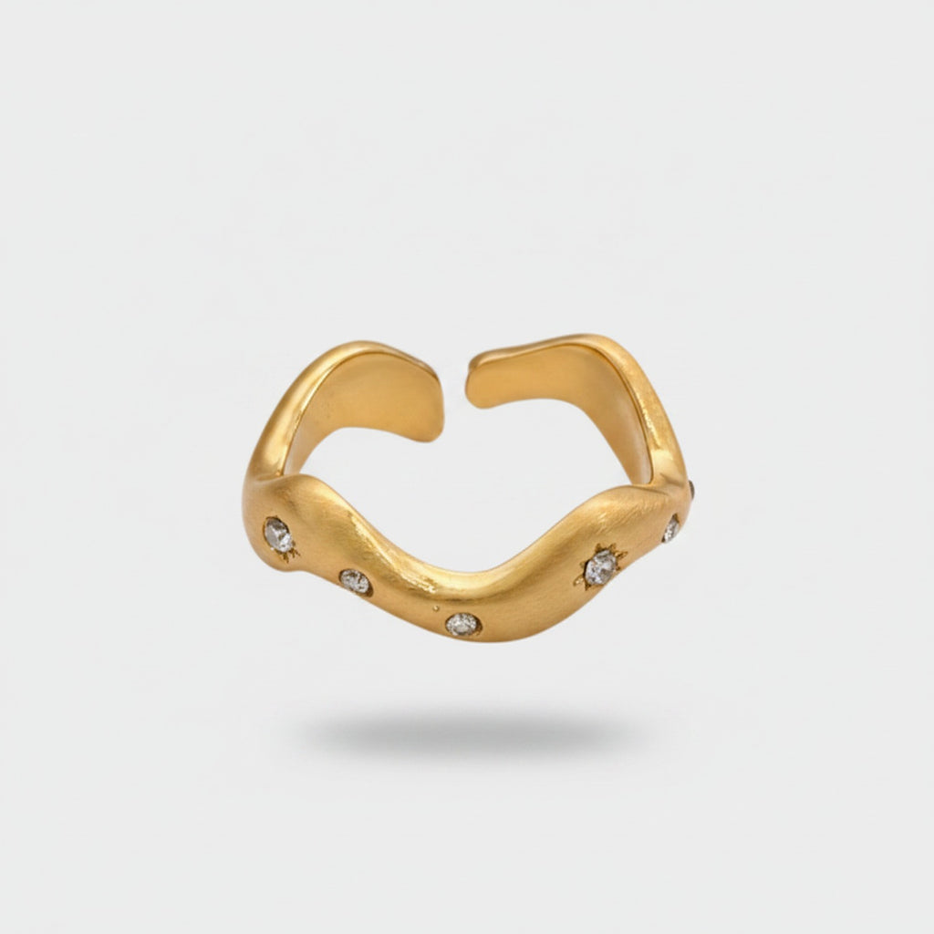 Gold Heart Ring With Diamonds