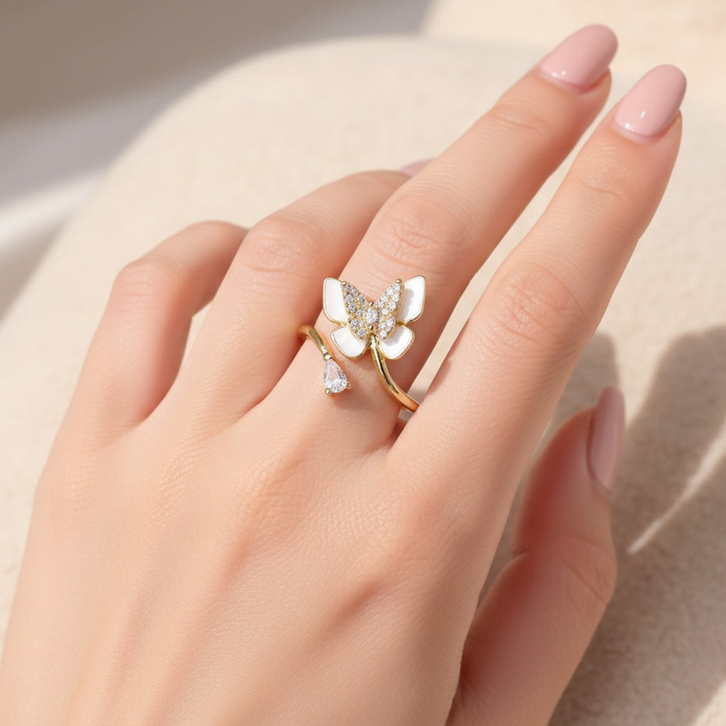 Mother of Pearl Flower Butterfly Ring Set