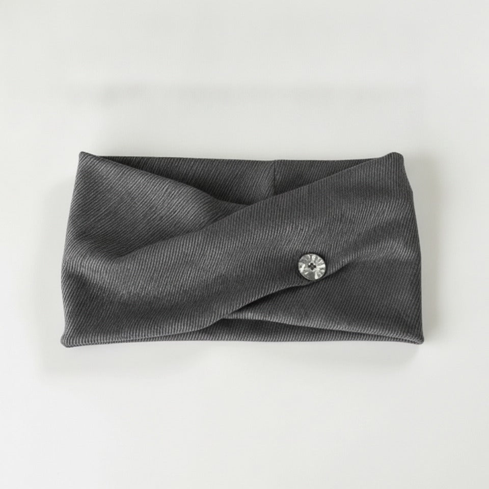 Ribbed Knit Hairband With Charm - Gray – hair accessories (view 1)