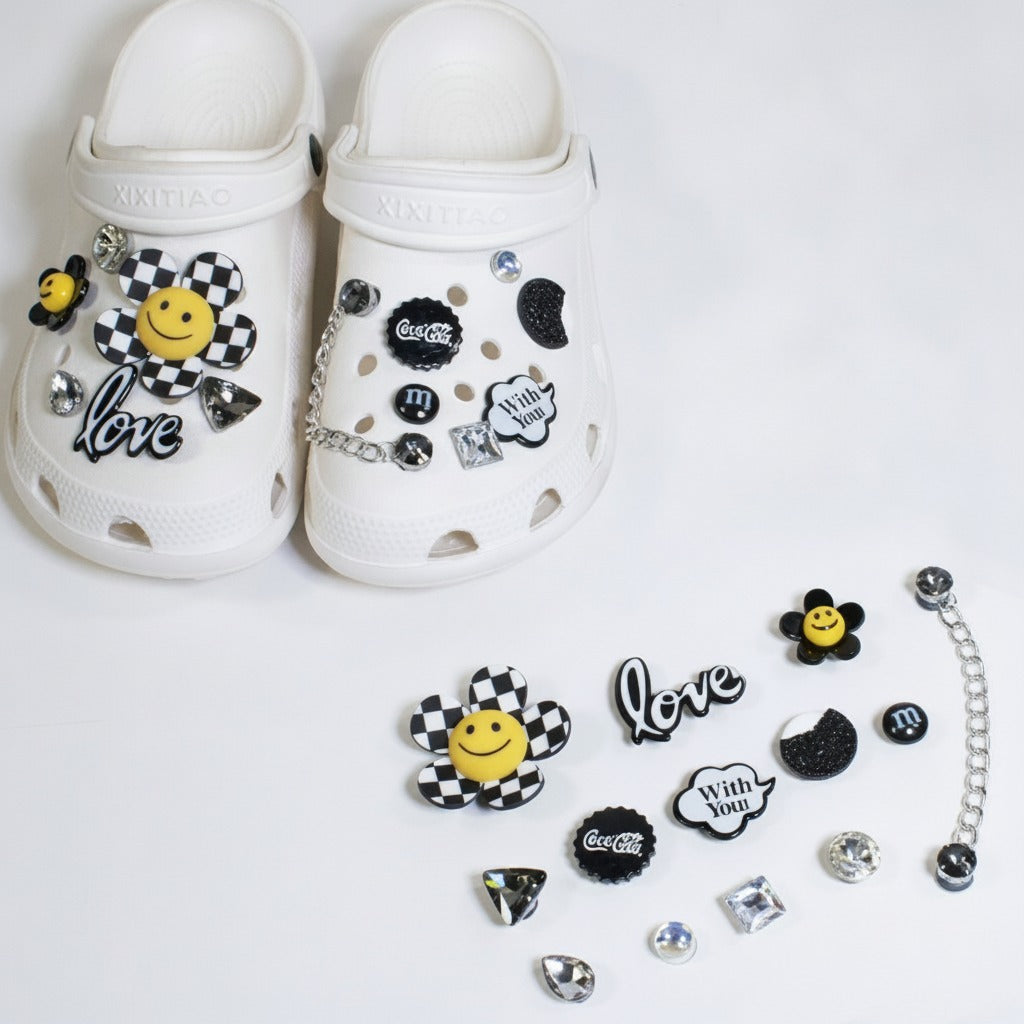 Trendy Smiley Flower Love Clog Charms – apparel accessories (view 2)