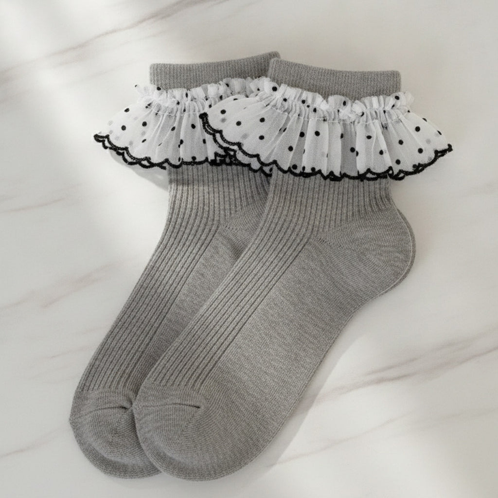 Ribbed Crew Socks with Ruffle - Gray