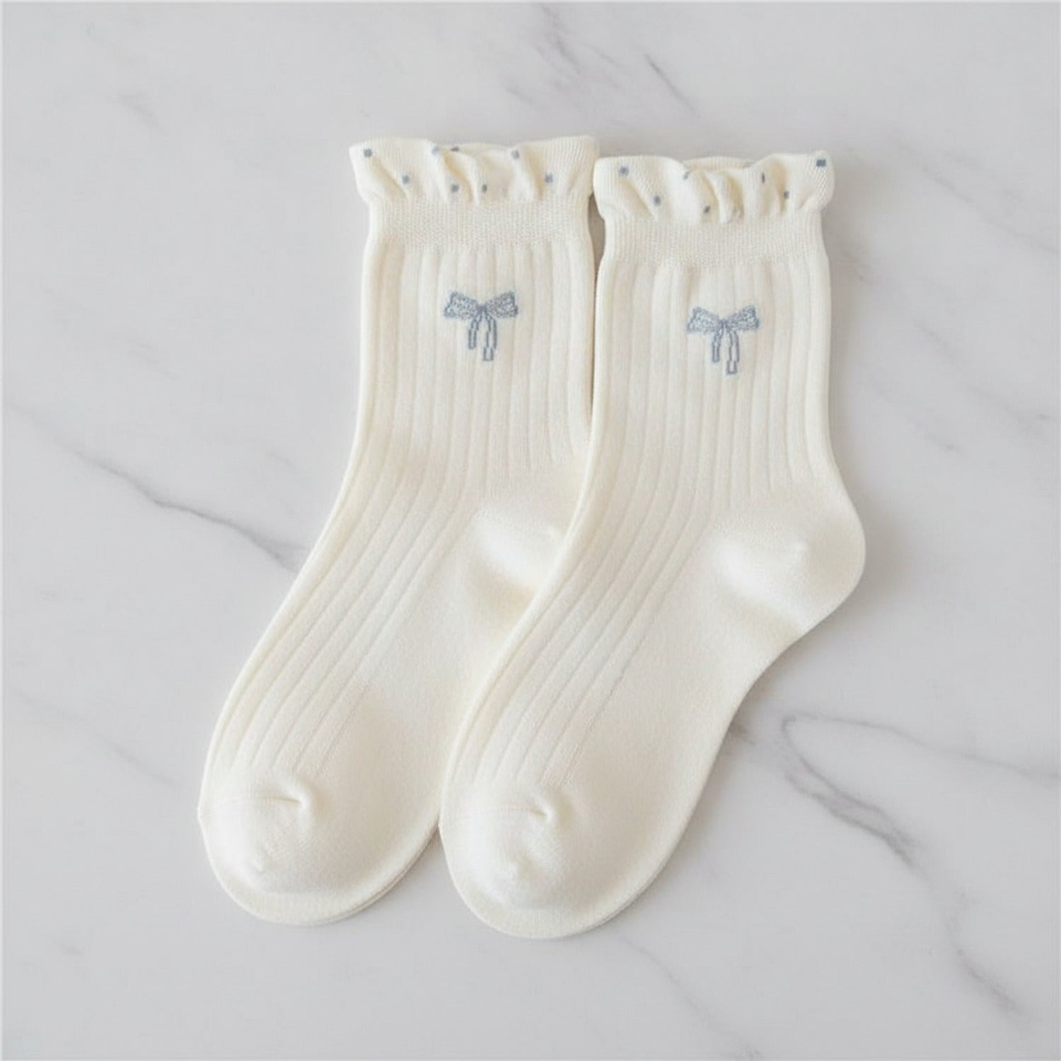 White Ribbed Bow Crew Socks