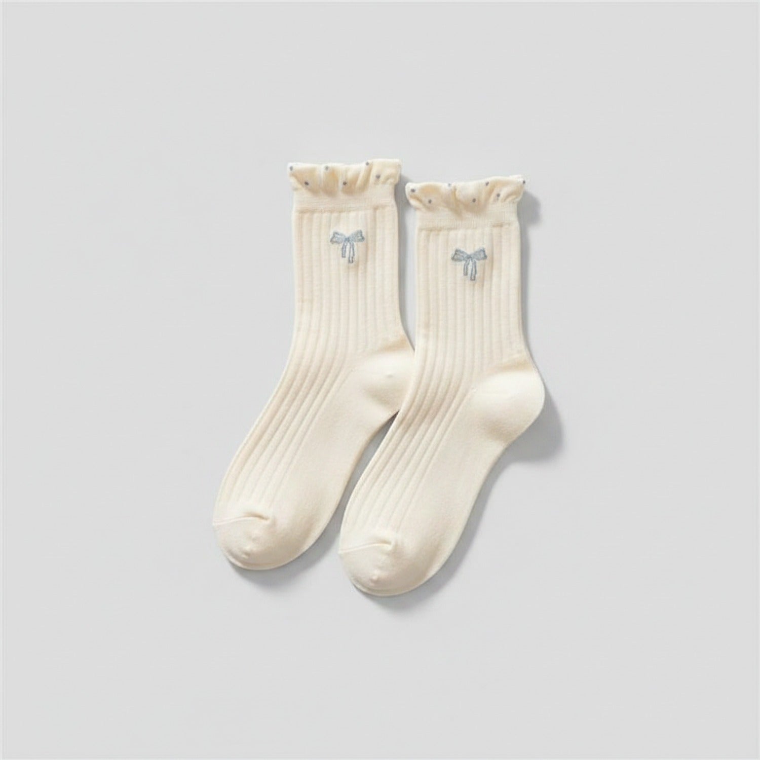 White Ribbed Bow Crew Socks