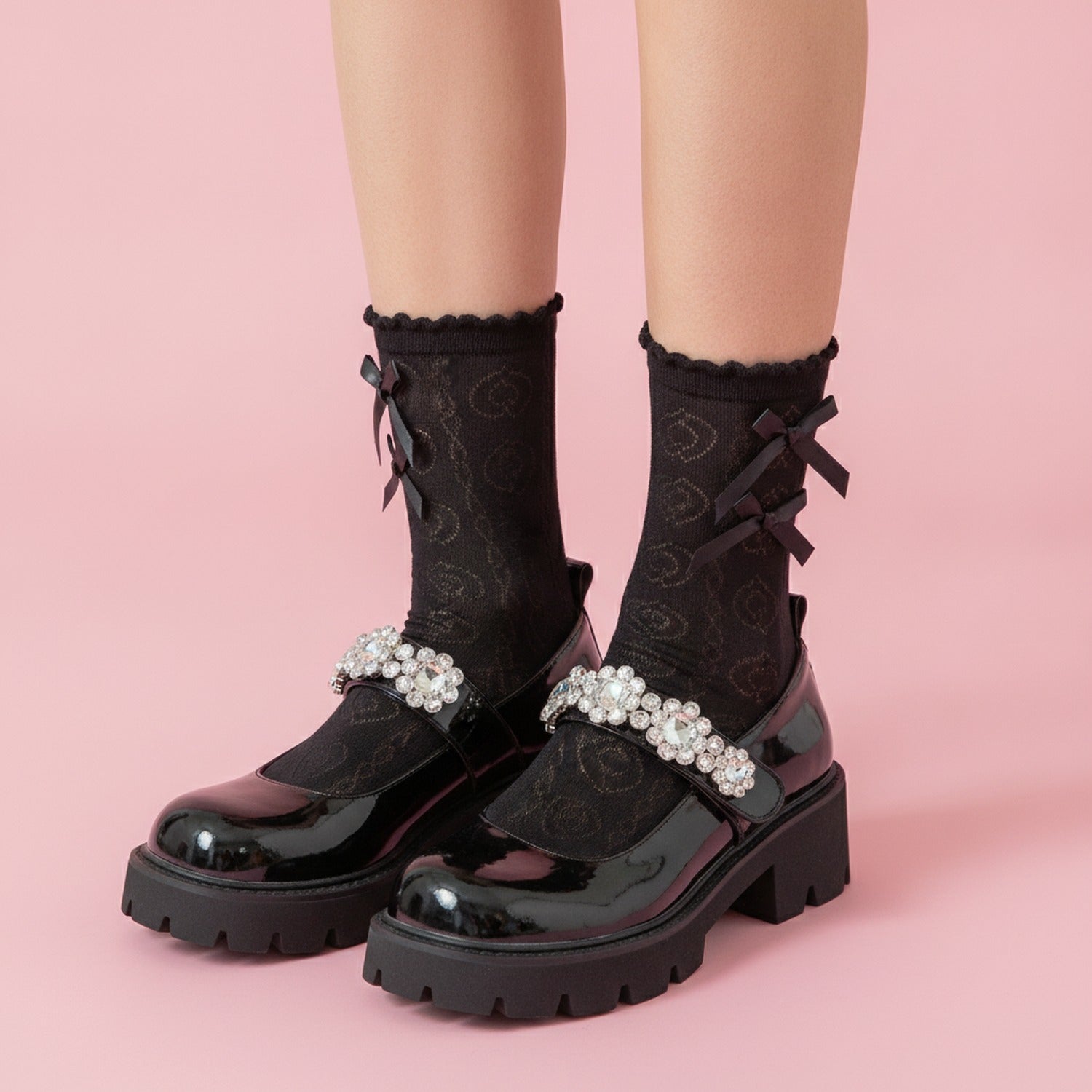Ballet Flats with Lace Ankle Socks - Black